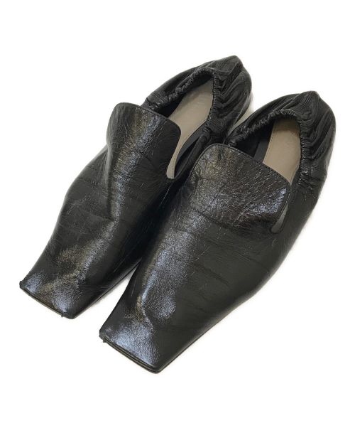 BOTTEGA VENETA（ボッテガベネタ）BOTTEGA VENETA (ボッテガベネタ) Crunch Lux Patent Leather Mules ブラック サイズ:35の古着・服飾アイテム