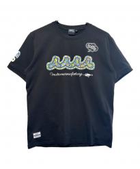 muta MARINE (ムータマリン) NAMIKO(NIBOSHI&) (ナミコ(ニボシアンド)) Fishing Tシャツ ブラック サイズ:SIZE　L