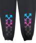 中古・古着 OFFWHITE (オフホワイト) Gradient Arrow Sweatpants ブラック サイズ:S：24800円