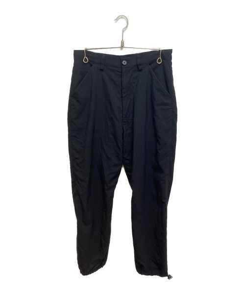 UNIVERSAL PRODUCTS.（ユニバーサルプロダクツ）UNIVERSAL PRODUCTS. (ユニバーサルプロダクツ) No Tuck Wide Tapered Easy Pants ブラック サイズ:2の古着・服飾アイテム