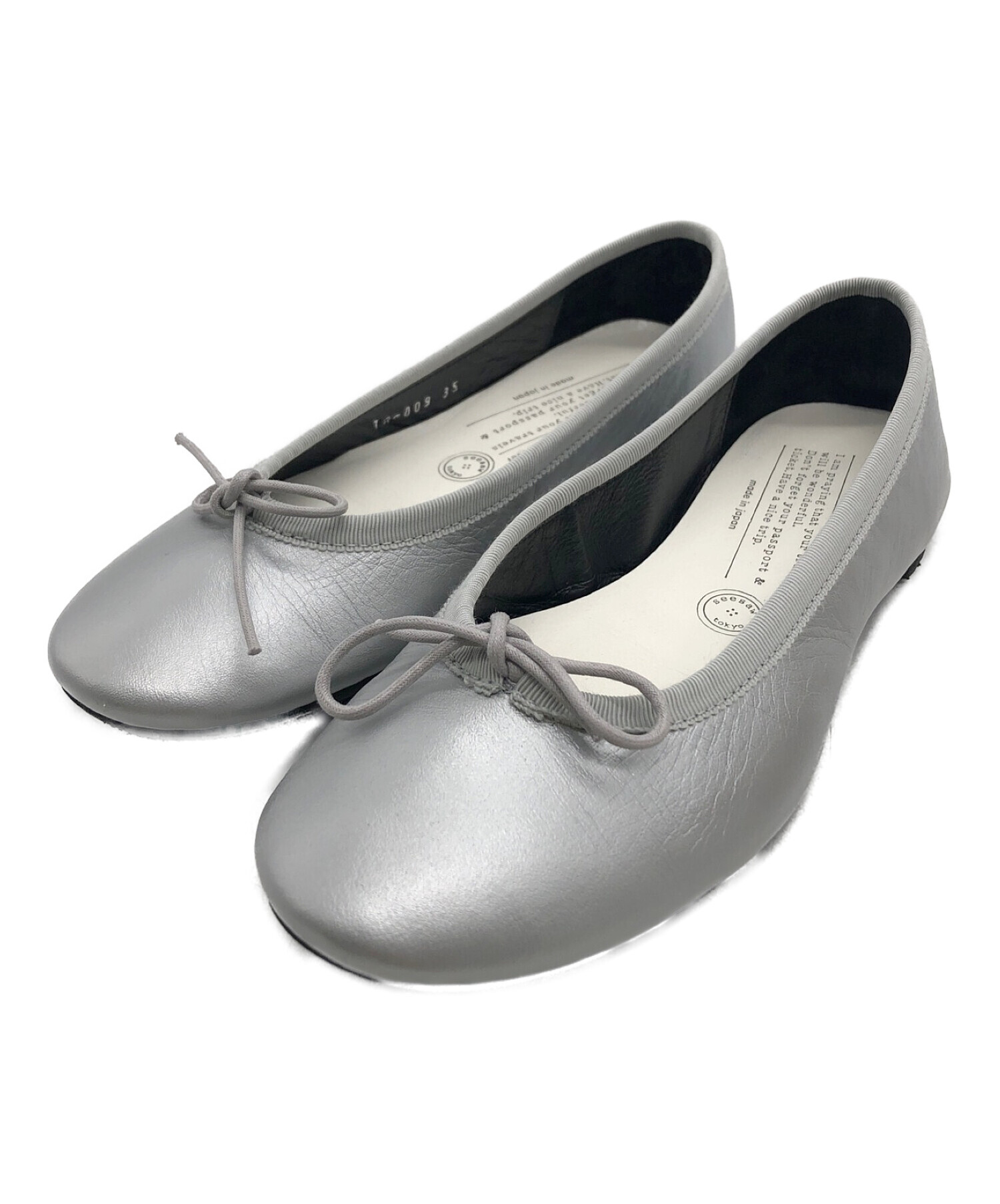 chausserショセ　トラベルシューズ　バレエシューズ　シルバー chausserショセ トラベルシューズ バレエシューズ シルバー