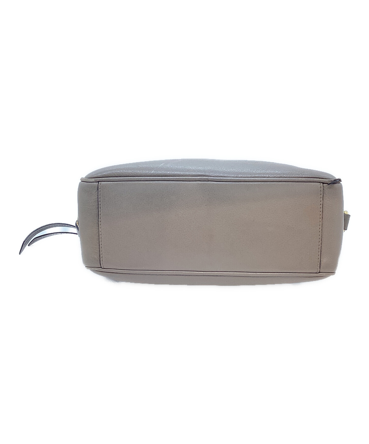 PRADA(プラダ) ショルダーバッグ - グレー 中古・古着通販】PRADA (プラダ) レザーショルダーバッグ グレー