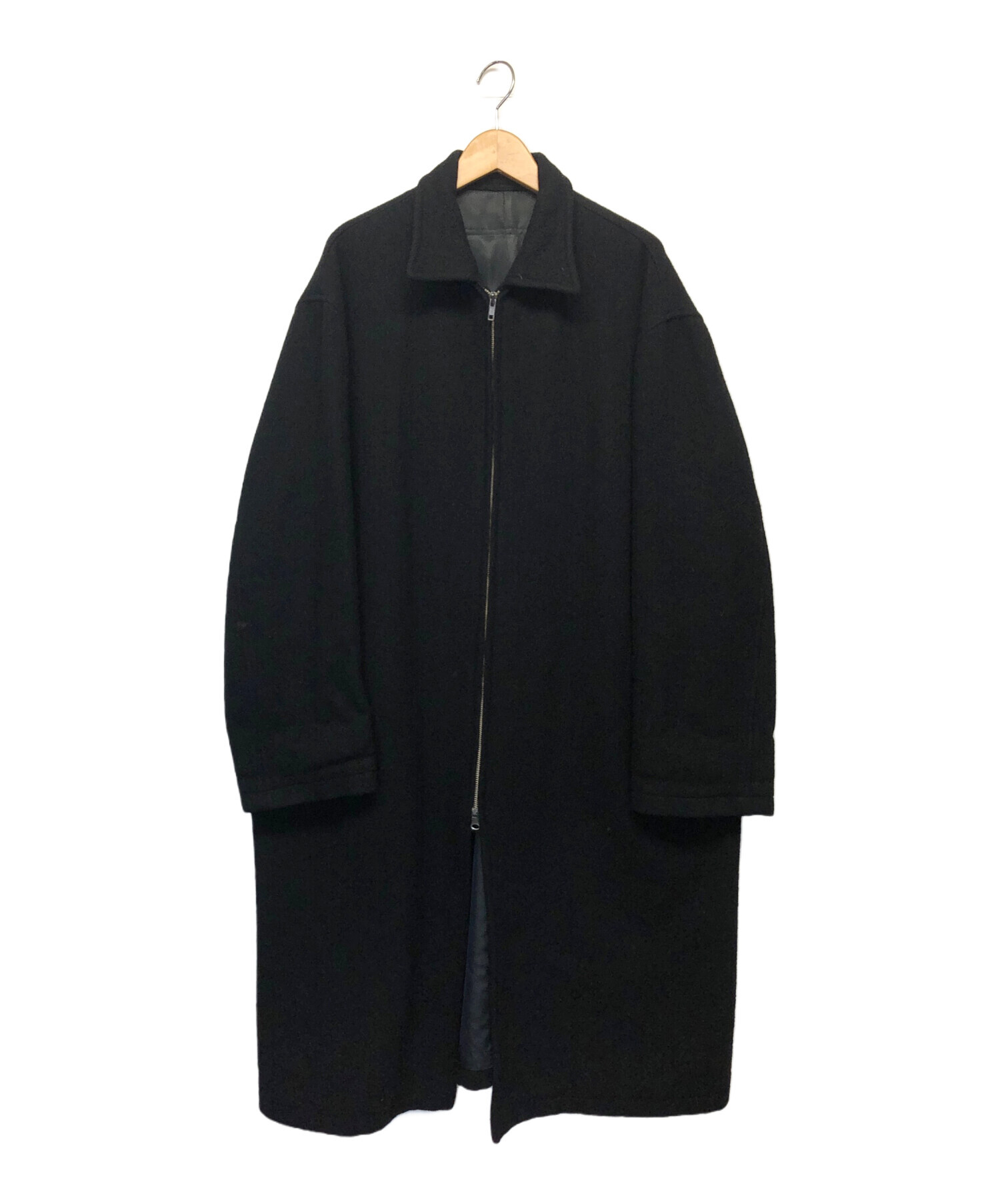 Yohji Yamamoto ウールコート　ブラック Yohji Yamamoto ウールコート ブラック STAFF STYLING｜THE SHOP YOHJI