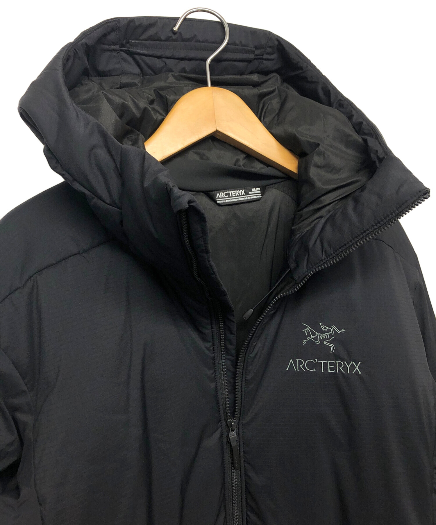 中古・古着通販】ARC'TERYX (アークテリクス) ATOM AR HOODY ブラック