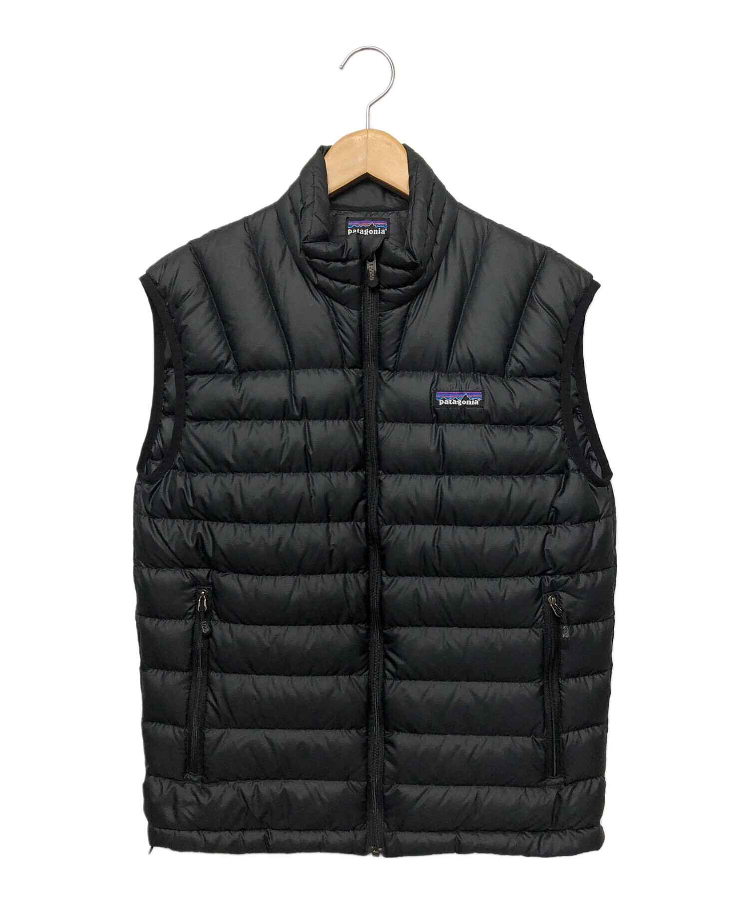 中古・古着通販】Patagonia (パタゴニア) ダウンベスト ブラック 