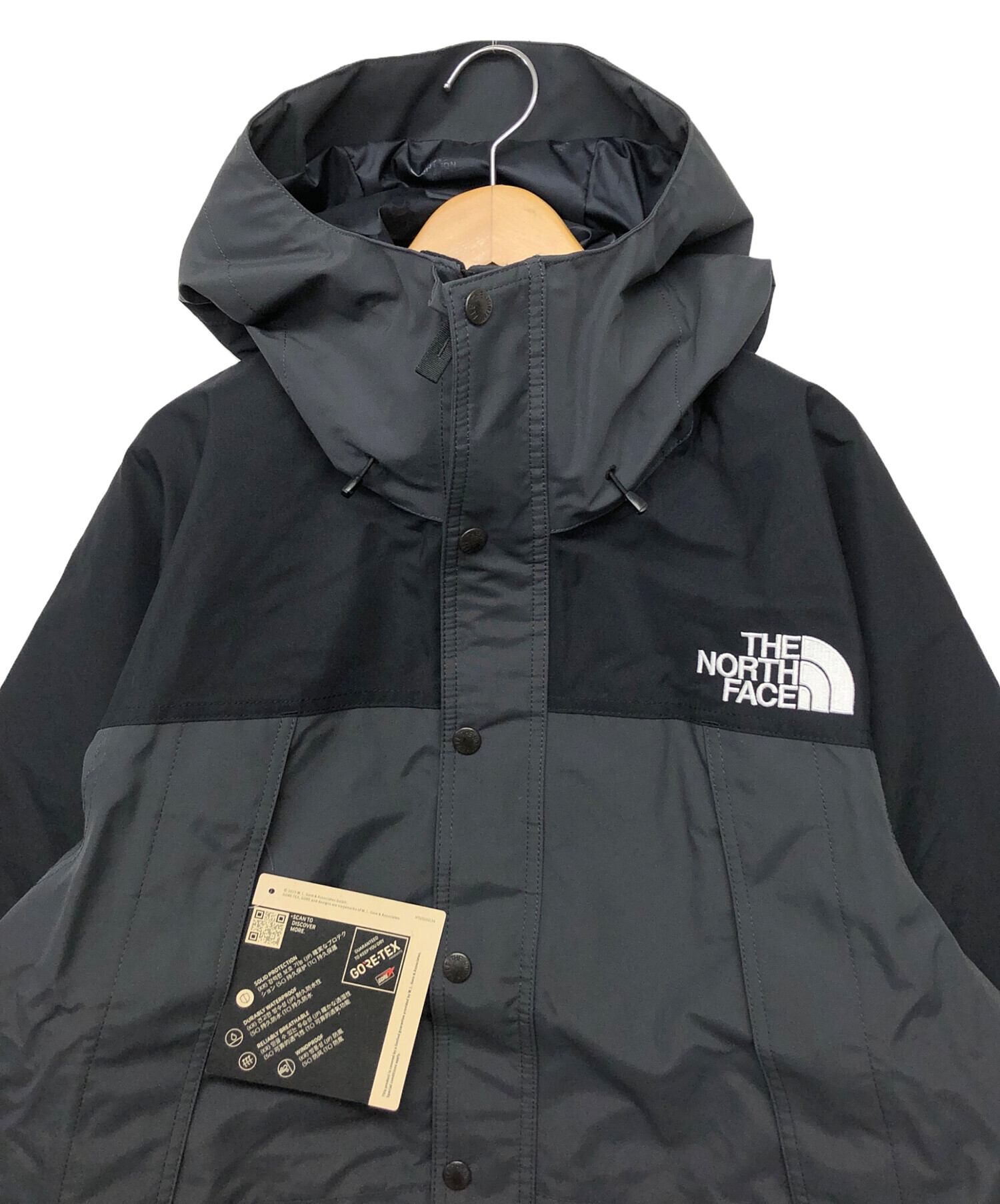 【新品】Sノースフェイス マウンテンライトジャケット 黒NP62450 THE NORTH FACE Mountain Light Jacket アーバンネイビー （ザ・ノース