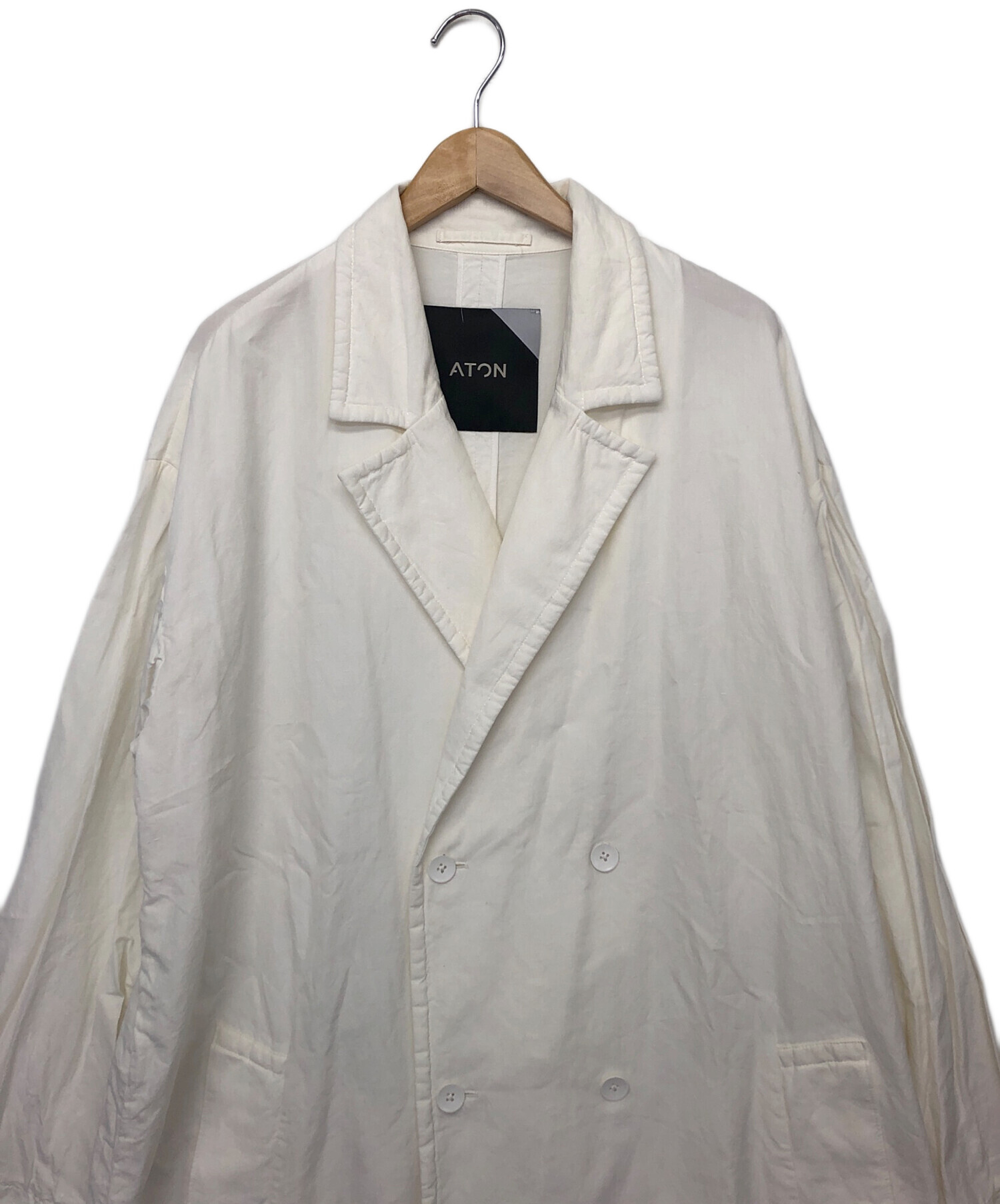 中古・古着通販】ATON (エイトン) ロングコート ホワイト サイズ:06