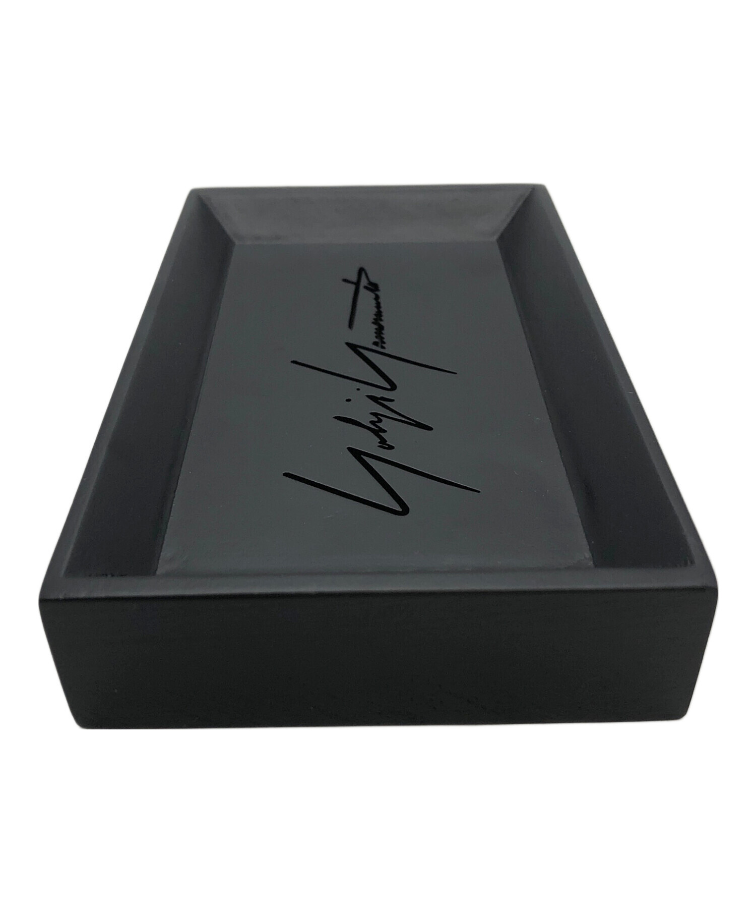 新品未使用品 YOHJI YAMAMOTO ノベルティ 木製 アクセサリートレイ 中古・古着通販】YOHJI YAMAMOTO (ヨウジヤマモト) アクセサリートレー