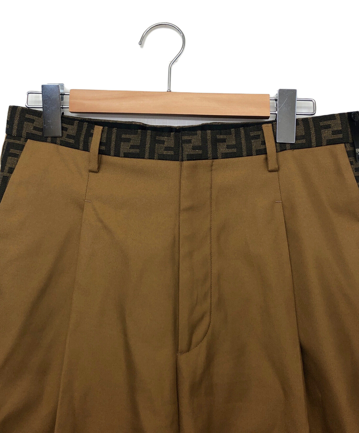 中古・古着通販】FENDI (フェンディ) ズッカ ショートパンツ ブラウン