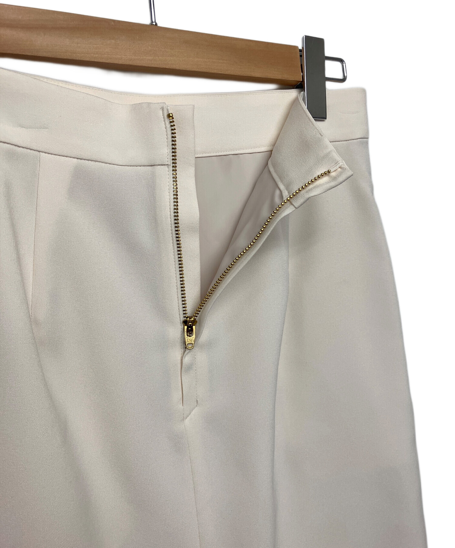 ☆未使用☆JOURNAL STANDARD L’ESSAGE リバティ　スカート ☆未使用☆JOURNAL STANDARD L'ESSAGE リバティ スカート JOURNAL