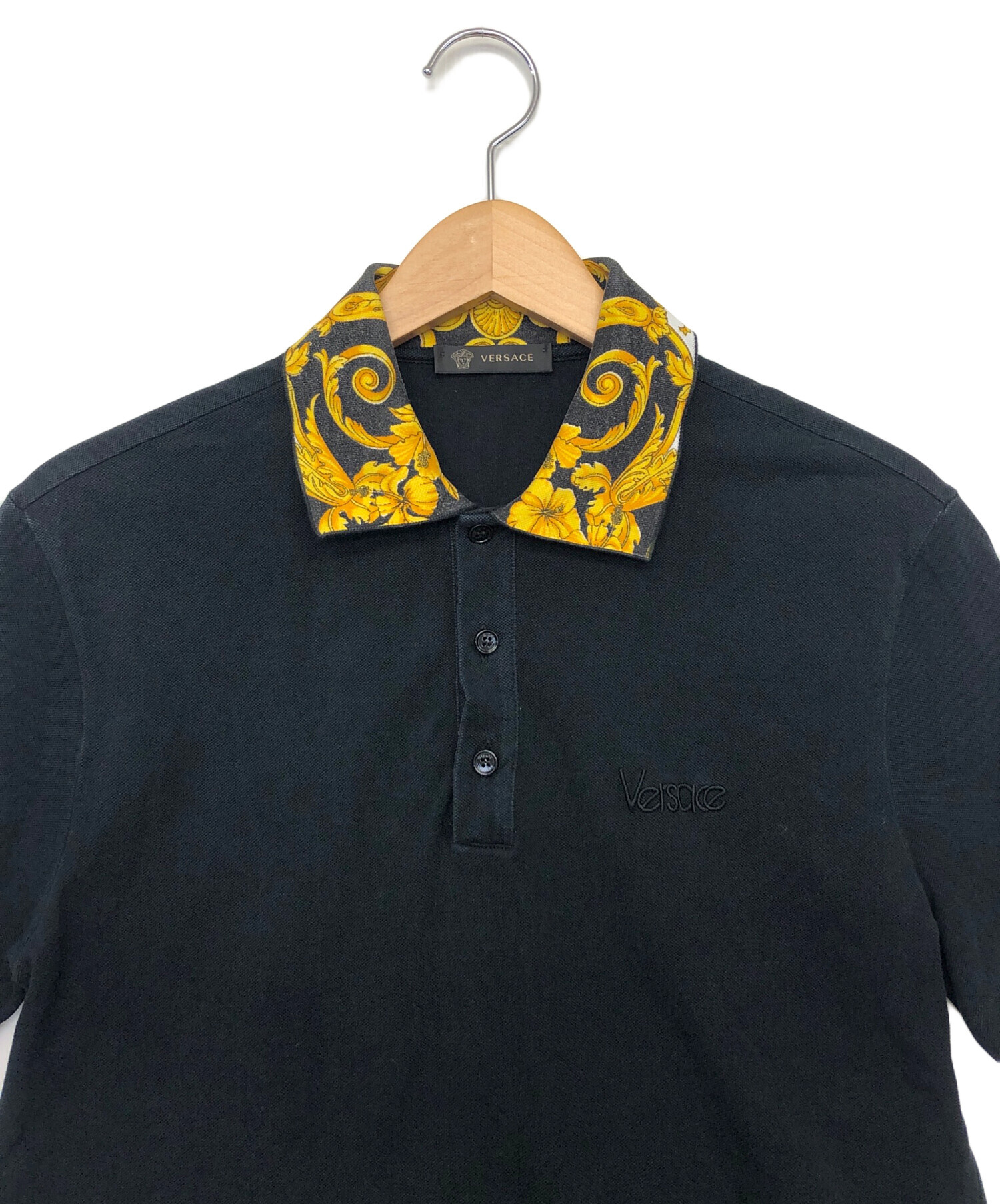 VERSACE ブラック ポロシャツ ギリシャ模様 ヴェルサーチ 中古・古着通販】VERSACE (ヴェルサーチェ) ポロシャツ ブラック