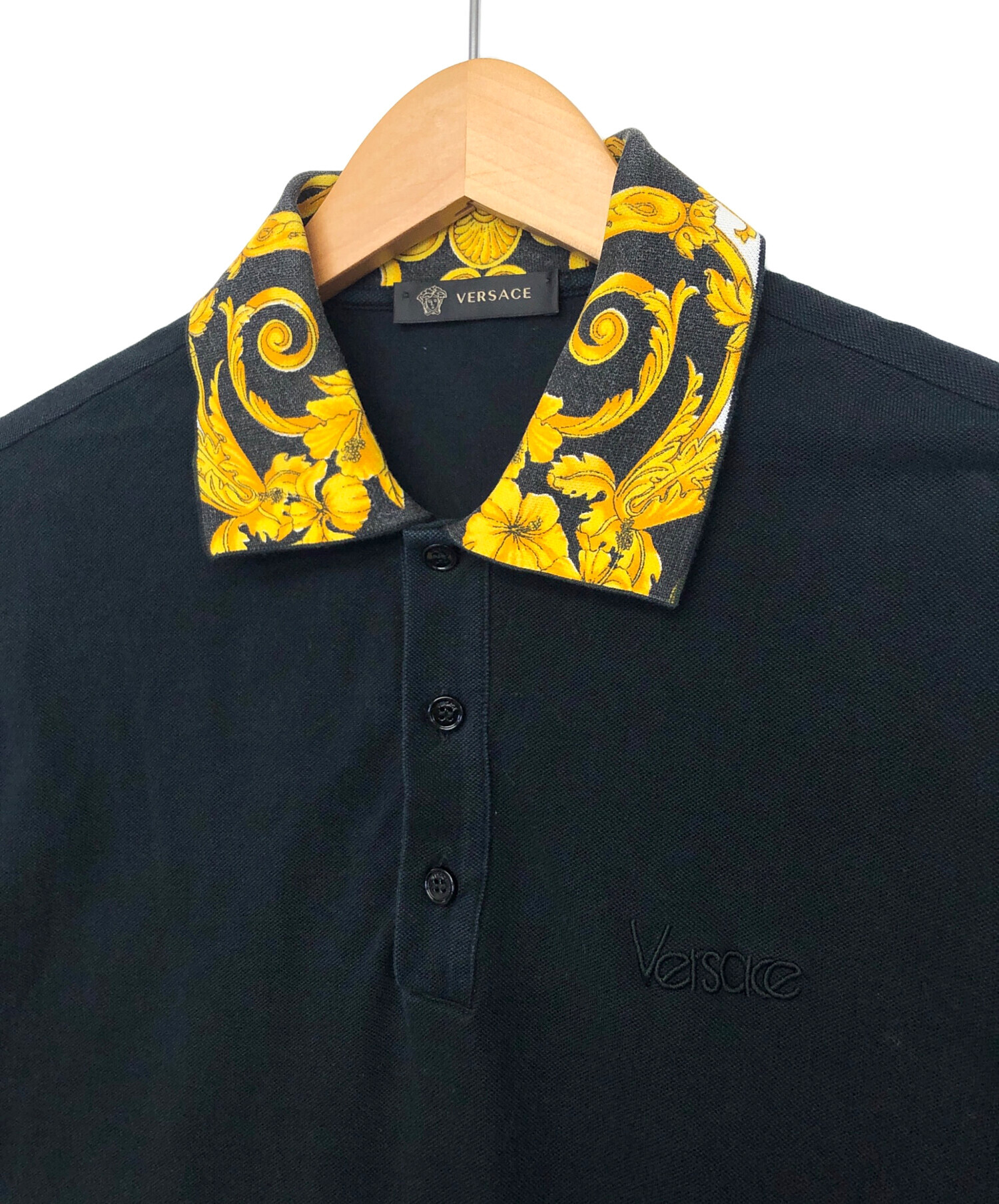 新品タグ付き　Versaceポロシャツ 中古・古着通販】VERSACE (ヴェルサーチェ) ポロシャツ ブラック