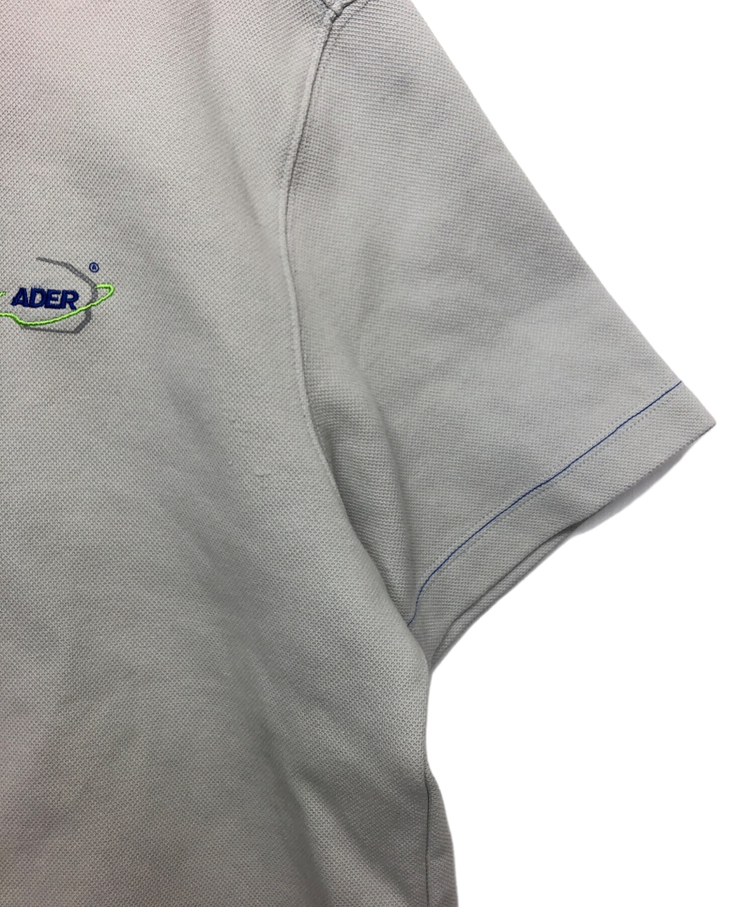 中古・古着通販】ADER error (アーダーエラー) 半袖Tシャツ グレー