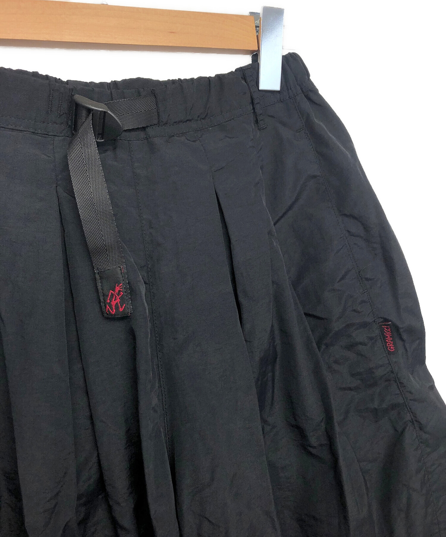 中古・古着通販】GRAMICCI (グラミチ) ナイロンフレアパンツ ブラック