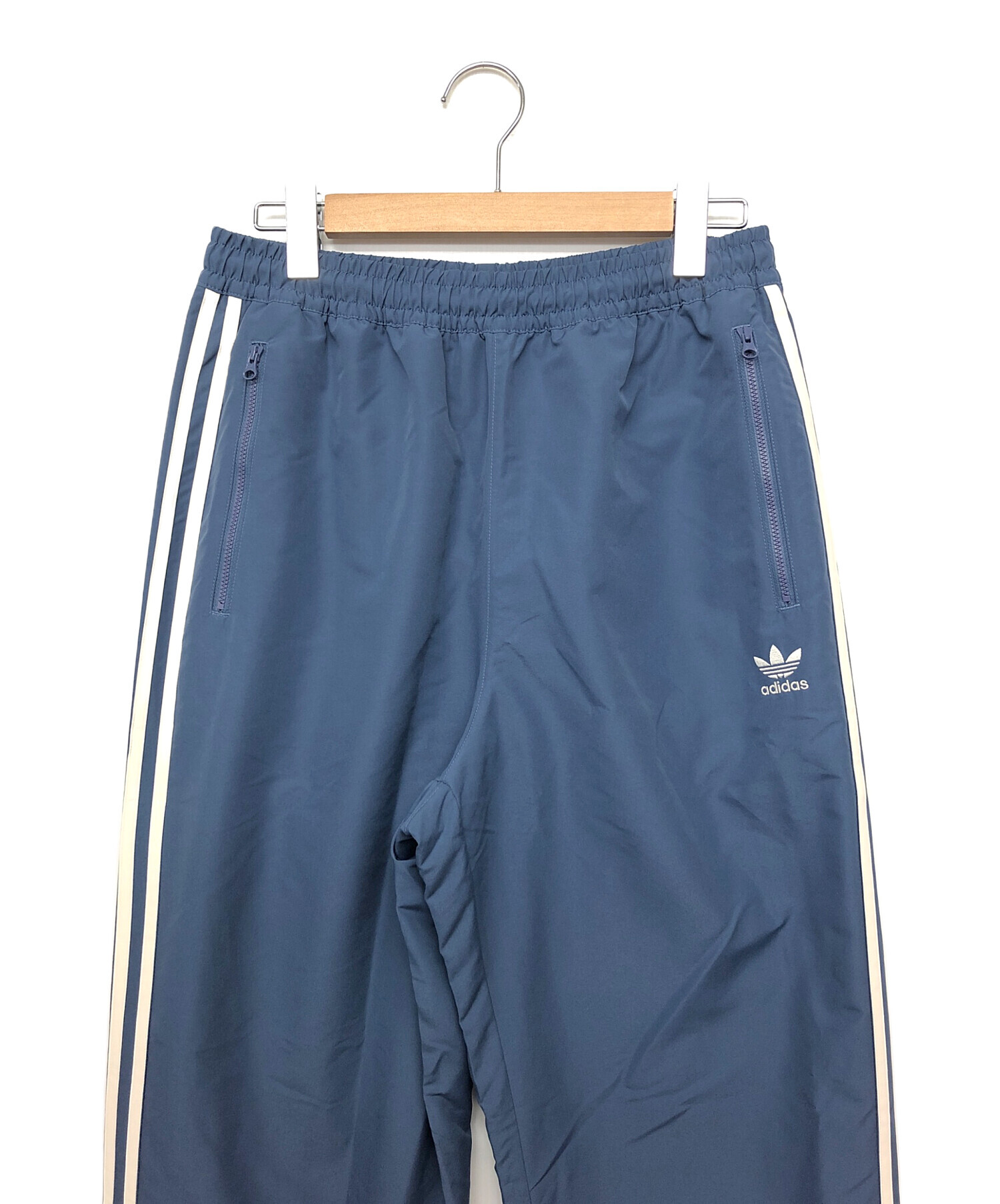 中古・古着通販】adidas (アディダス) ウーブンパンツ ブルー サイズ:M