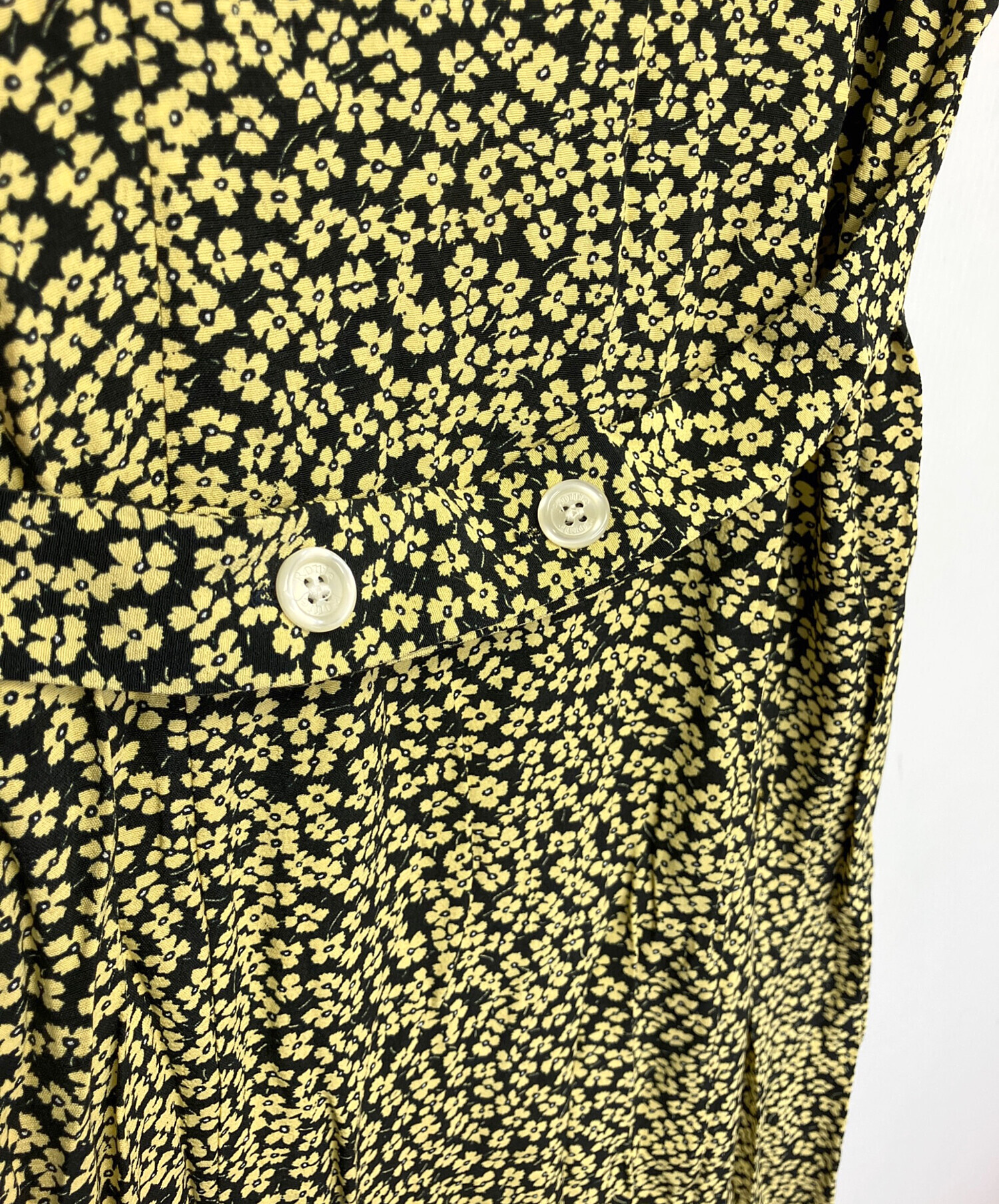 中古・古着通販】Rouje (ルージュ) 半袖ワンピース イエロー サイズ:36