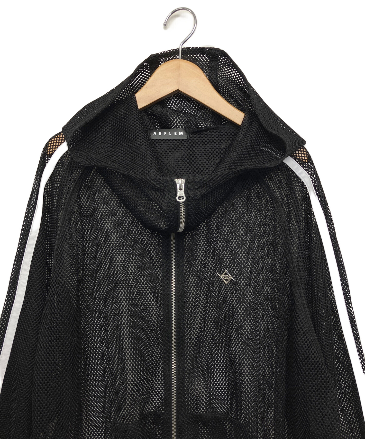 今年4月購入 美品 レフレム 袖ラインメッシュジップパーカー 黒 フリーサイズ 中古・古着通販】REFLEM (レフレム) メッシュパーカー ブラック サイズ
