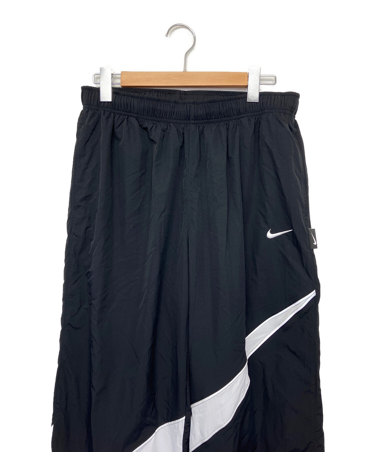 中古・古着通販】NIKE (ナイキ) ナイロンパンツ ブラック サイズ:XL 未 