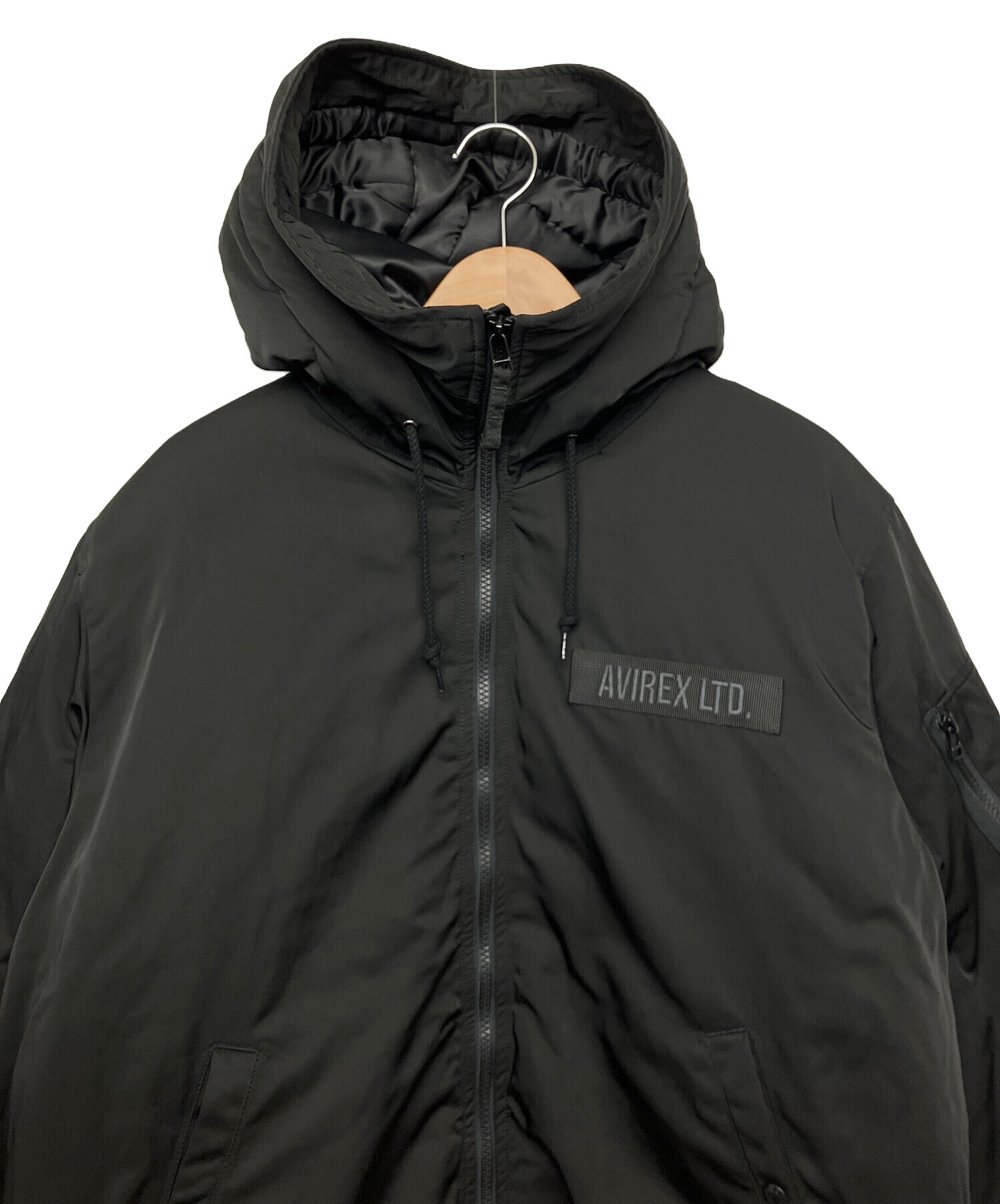 美品　アヴィレックス　中綿入り　B3ジャケット AVIREX アビレックス アヴィレックス 中綿ジャケット B-3 HOODIE