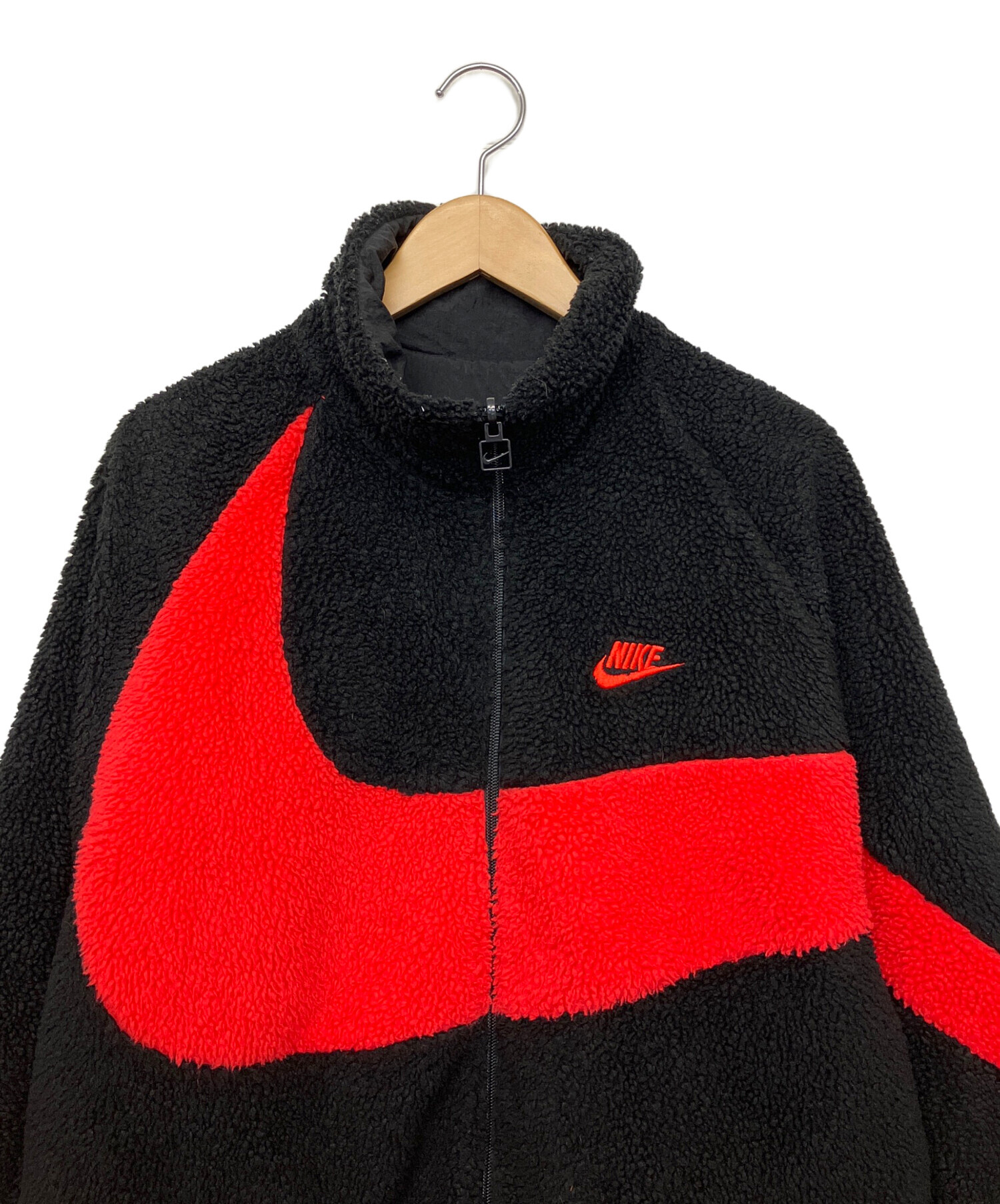 中古・古着通販】NIKE (ナイキ) リバーシブルブルゾン ブラック×レッド