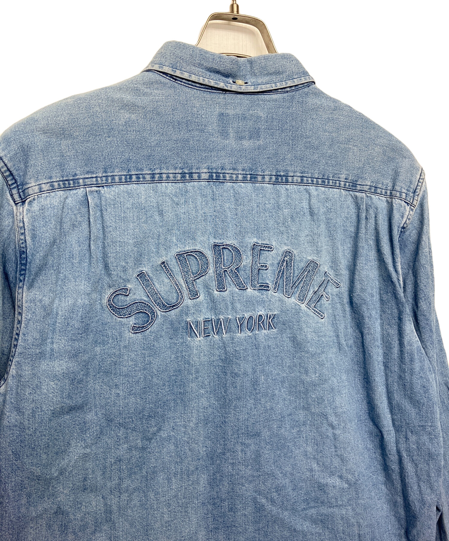 Supreme デニム 長袖シャツ L 中古・古着通販】SUPREME (シュプリーム) デニムシャツ バックプリント
