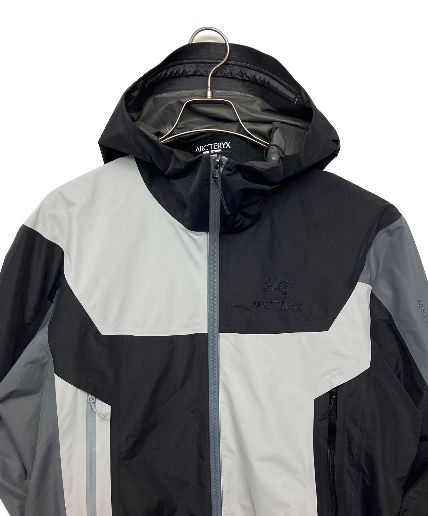 ARC'TERYX マウンテンパーカー beams別注 中古・古着通販】ARC'TERYX (アークテリクス) 18AW BEAMS別注