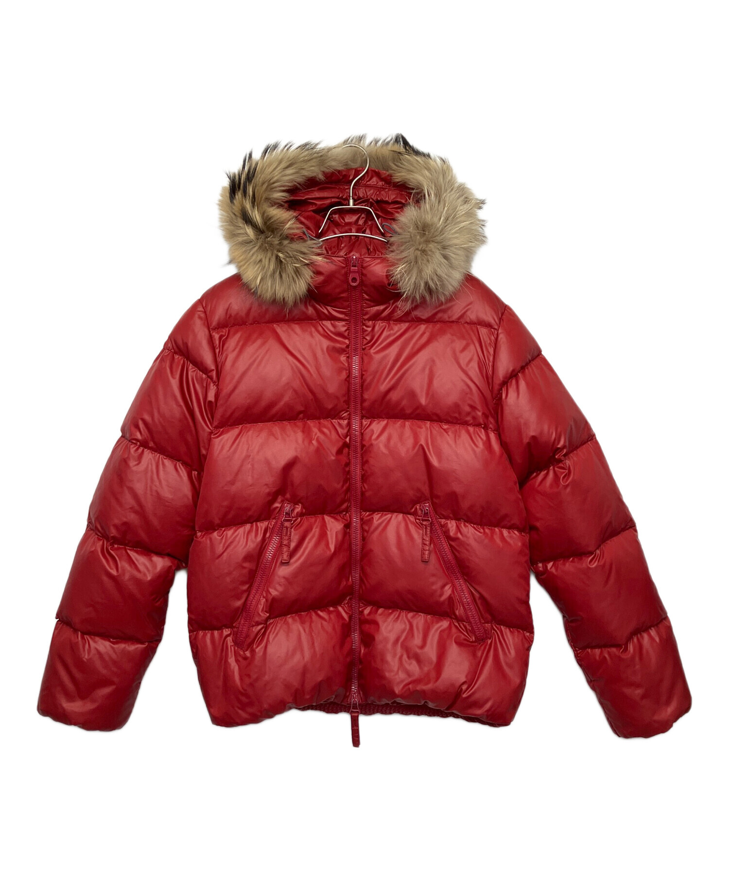 DUVETICA レッド ダウンジャケット フード付き DUVETICA レッド ダウンジャケット フード付き