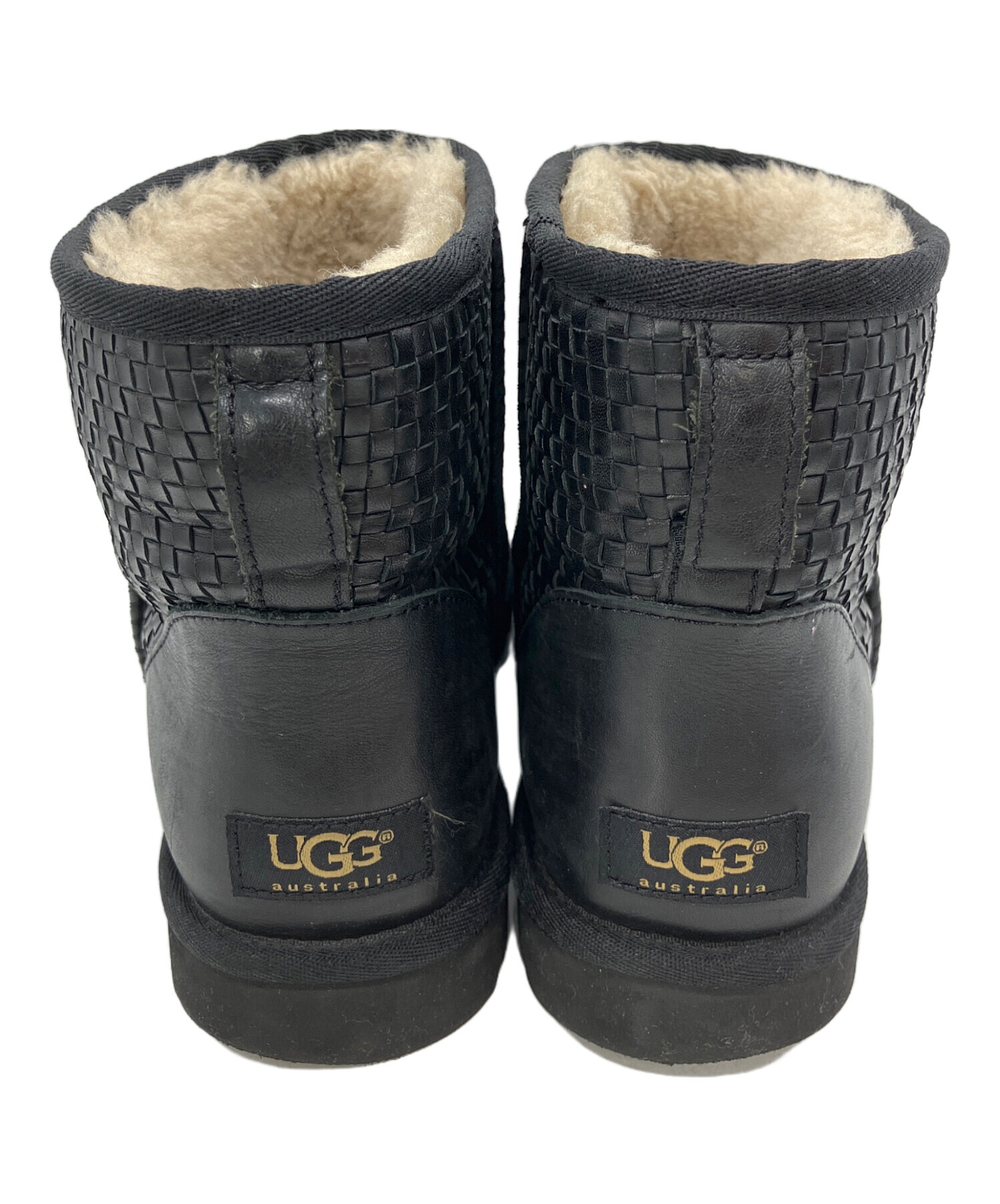 UGG ブラック ムートンブーツ 中古・古着通販UGG (アグ) ムートン