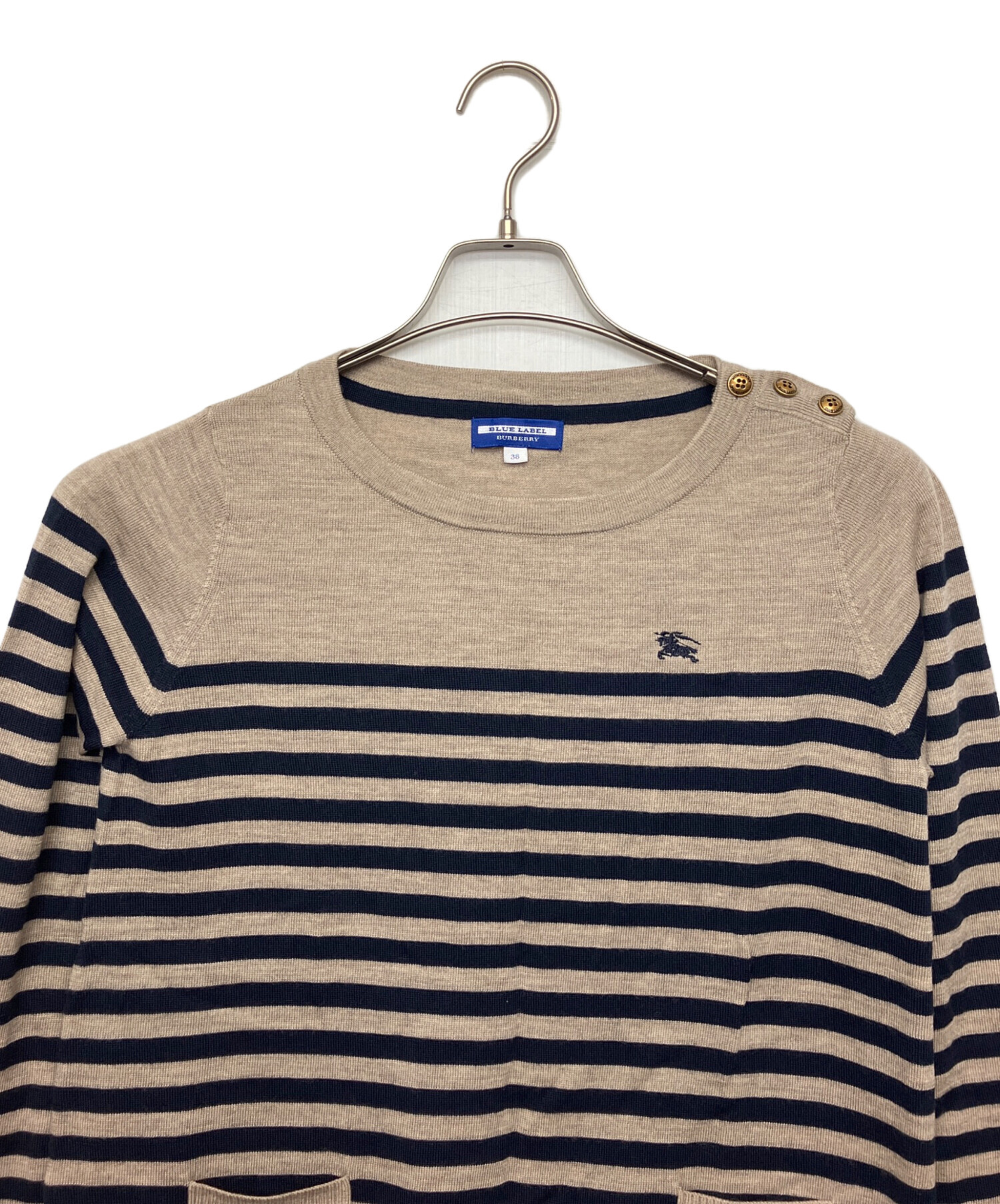 新品同様■BLUE LABEL■BURBERRY　ニット　セーター38 BURBERRY BLUE LABEL（バーバリーブルーレーベル） ニット セーター V