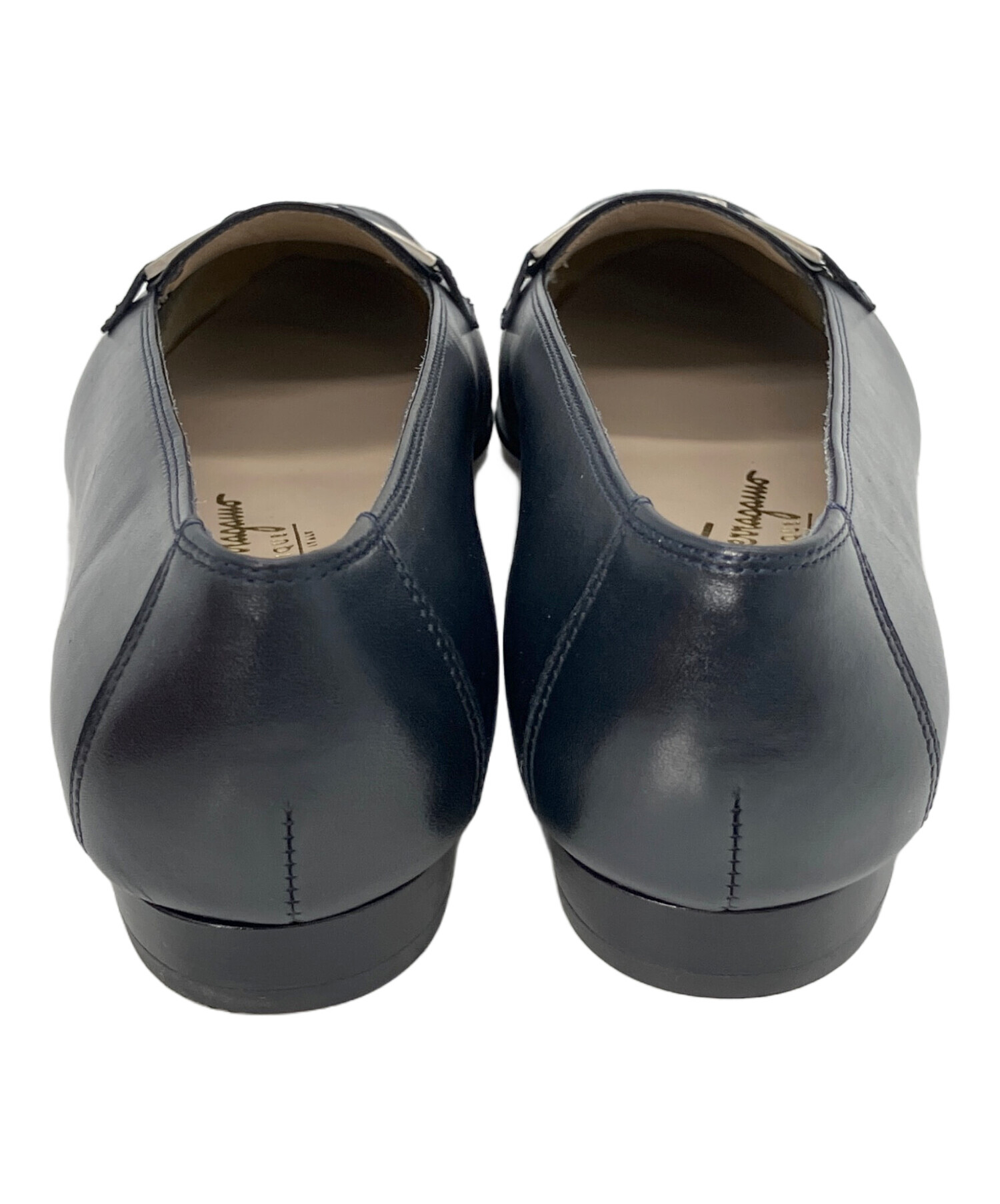 【未使用】サルヴァトーレフェラガモ パンプス ヴァラ レザーブラック　7D 中古・古着通販】Salvatore Ferragamo (サルヴァトーレ フェラガモ