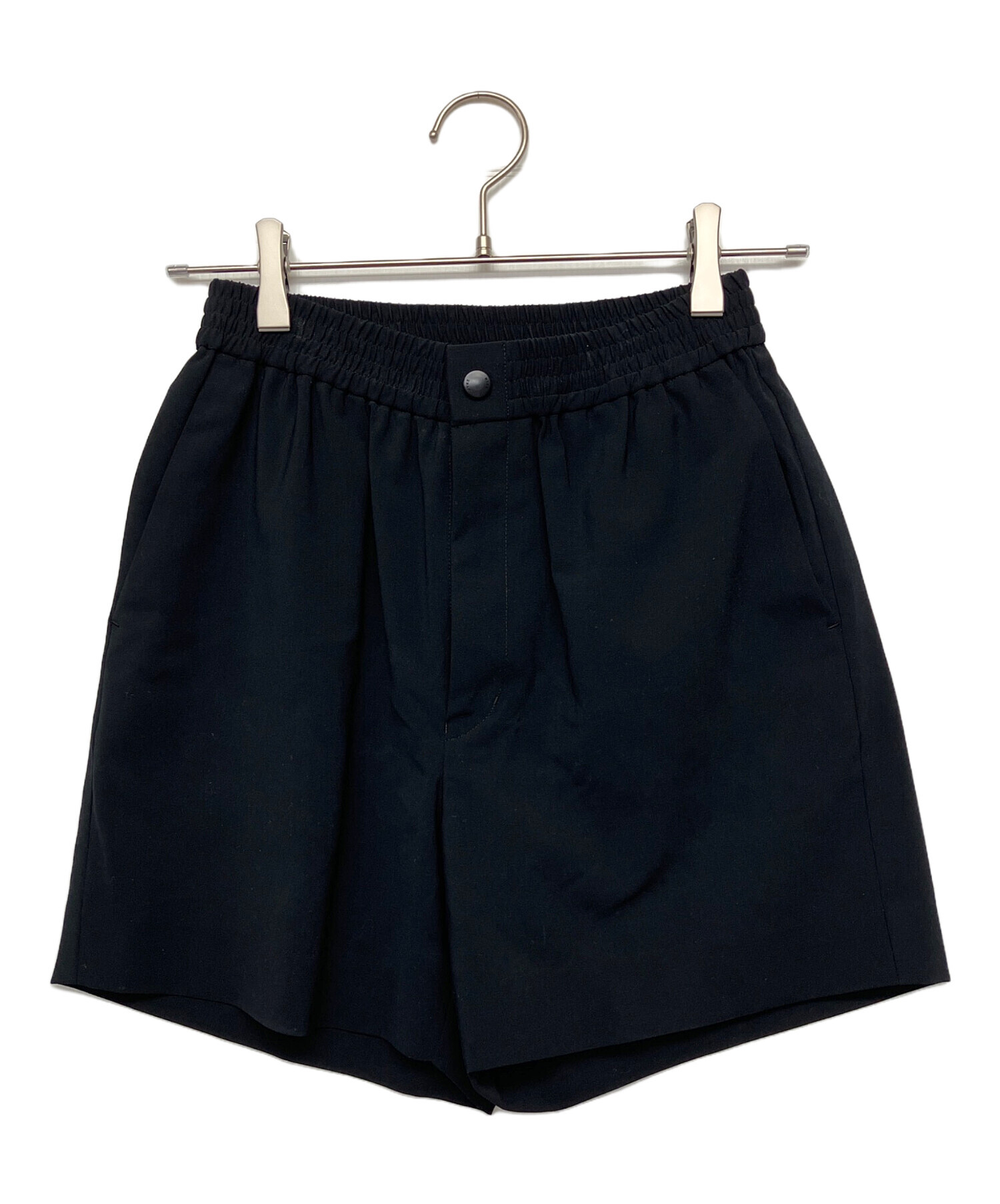 HYKE ブラック ワイドショートパンツ 中古・古着通販】HYKE (ハイク) ショートパンツ ブラック サイズ:S