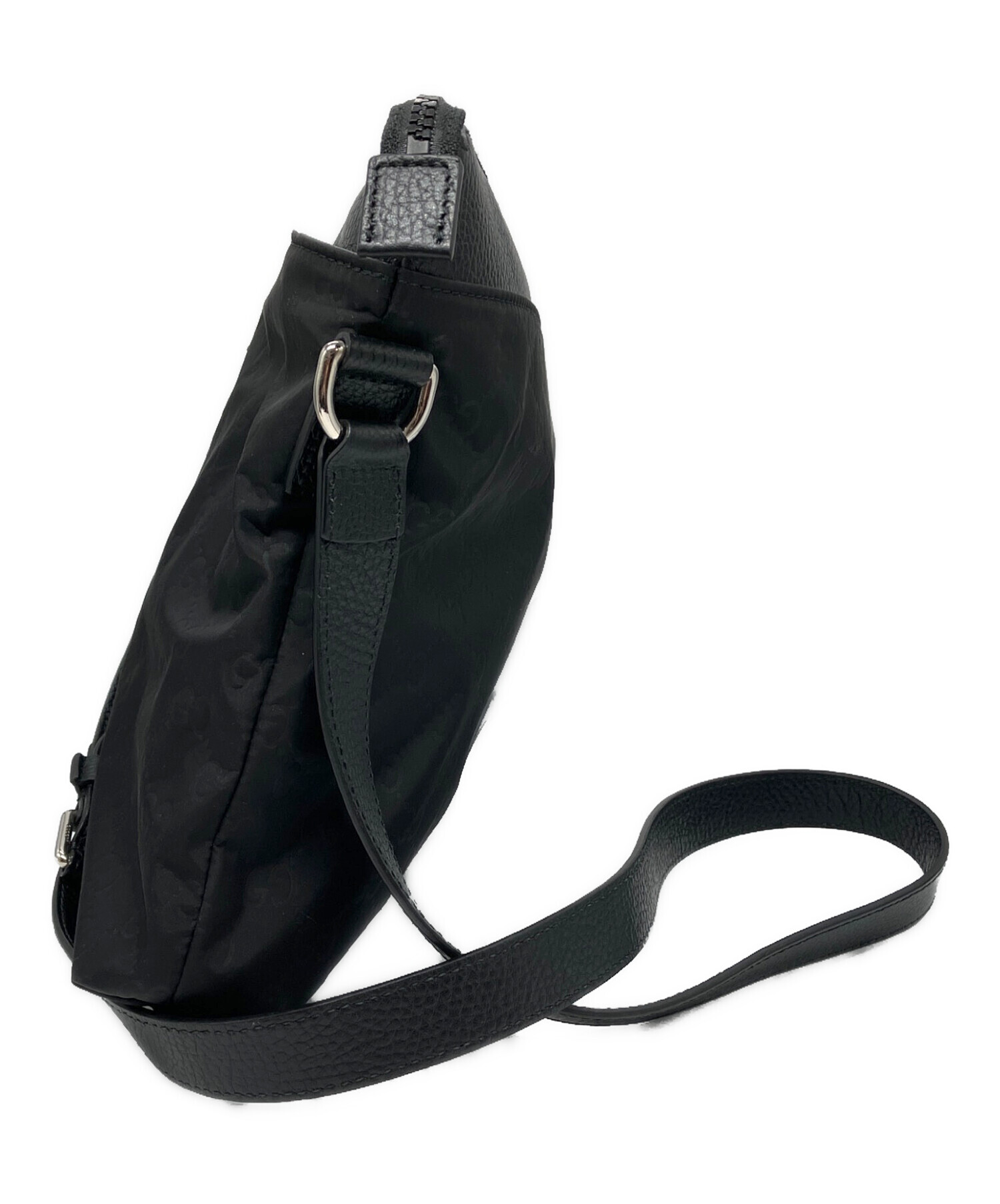 中古・古着通販】GUCCI (グッチ) ナイロンショルダーバッグ ブラック 
