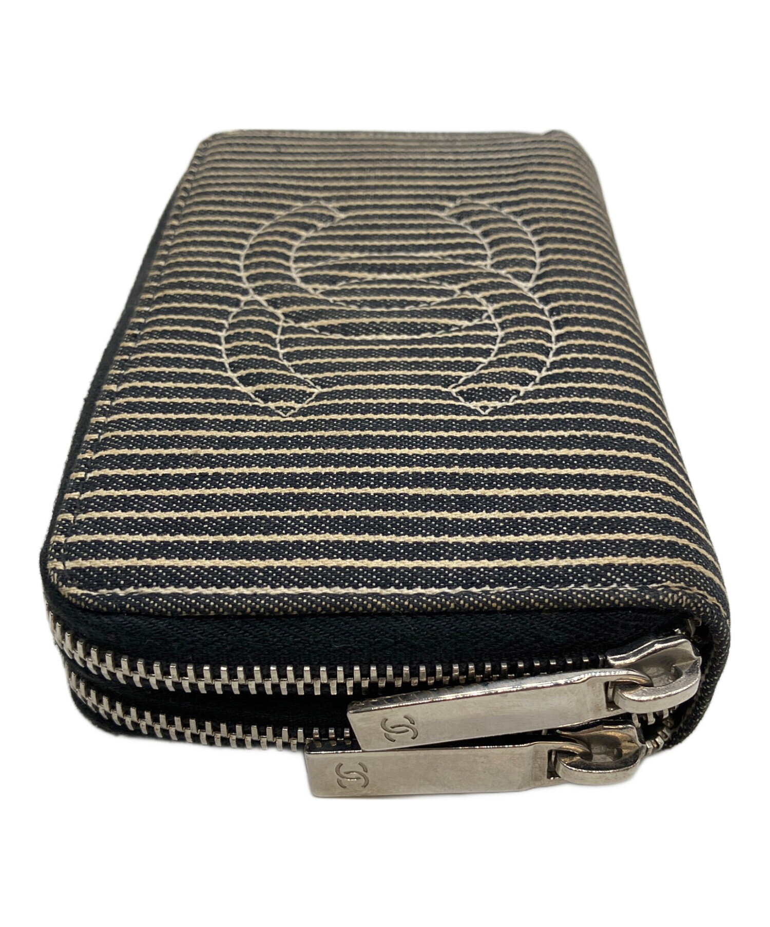 中古・古着通販】CHANEL (シャネル) コンパクトウォレット ベージュ 