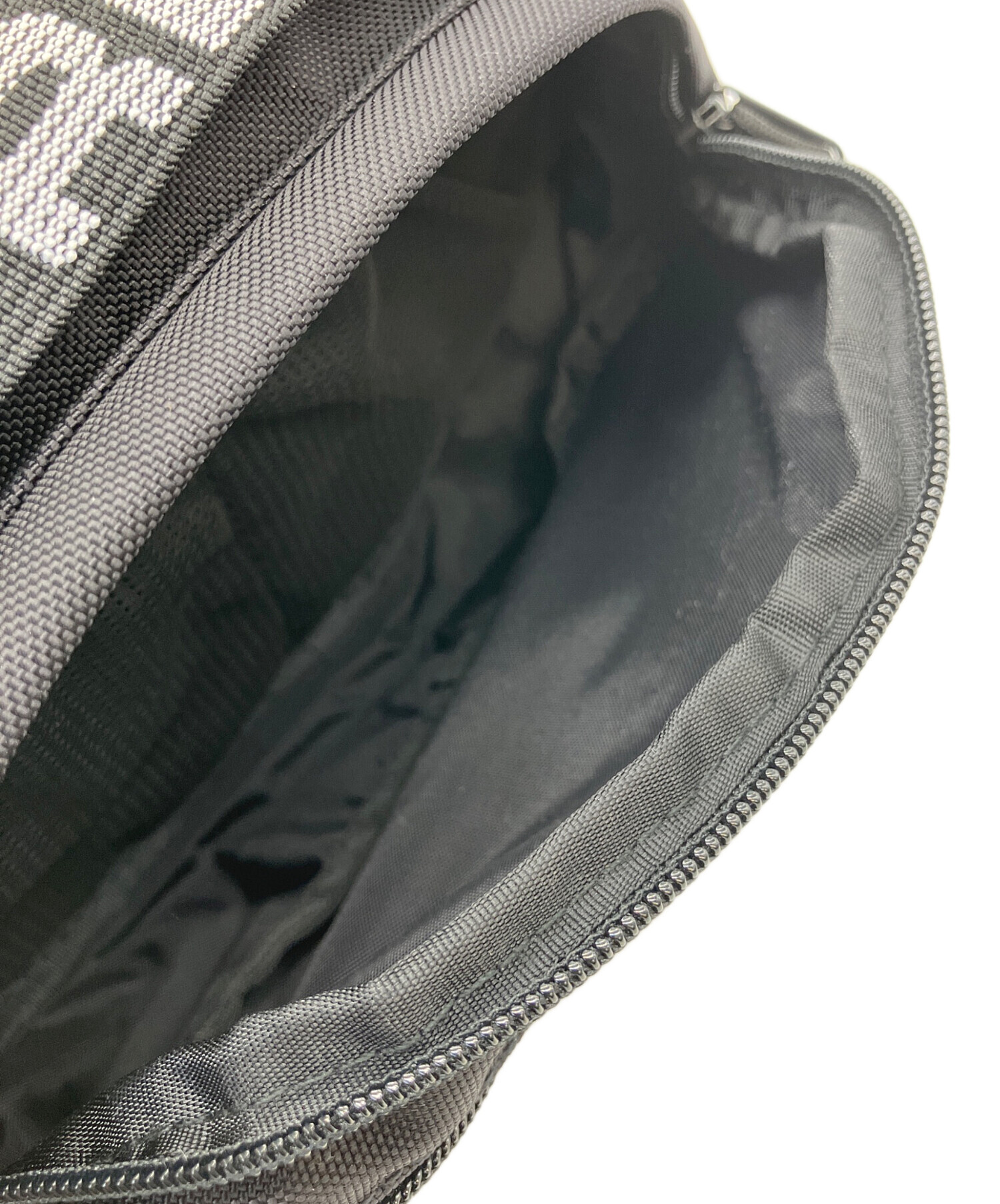 中古・古着通販】SUPREME (シュプリーム) ボディバッグ 18SS ブラック