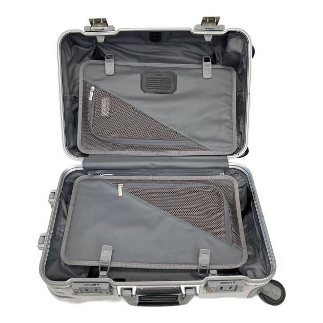 TUMI 中型キャリーカート グレー TUMI 中型キャリーカート グレー