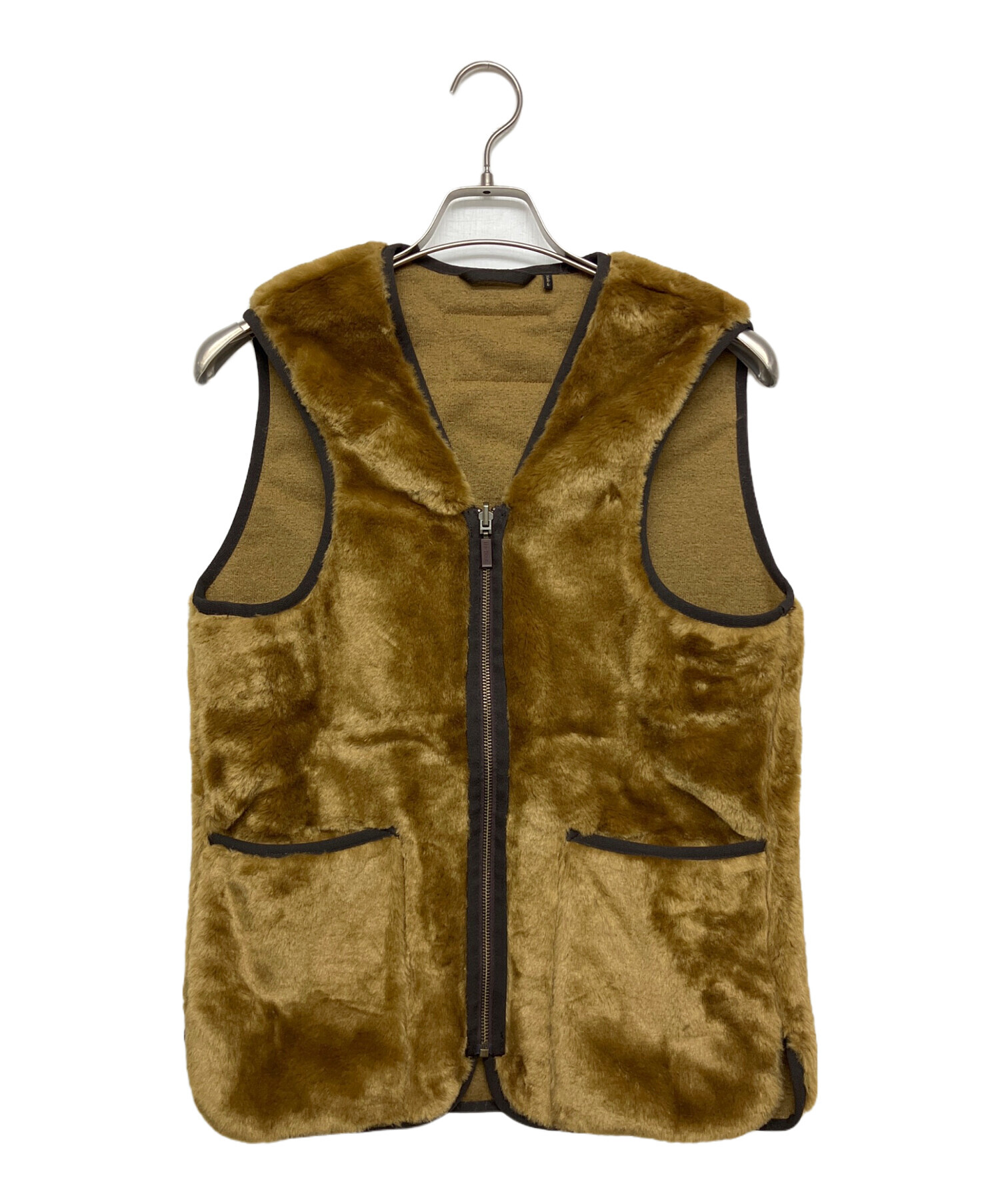 イングランド製　バブワー　Barbour　ライナーベスト　ファーベスト　古着 中古・古着通販】Barbour (バブアー) フロントジップ ファー ライナー
