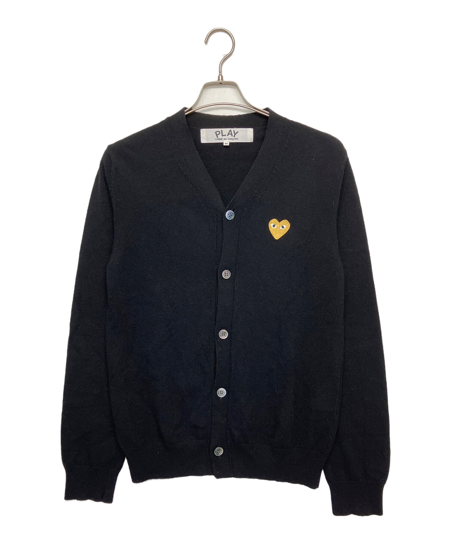 PLAY COMME des GARCONS ハートワッペン　カーディガン 中古・古着通販】PLAY COMME des GARCONS (プレイコムデギャルソン
