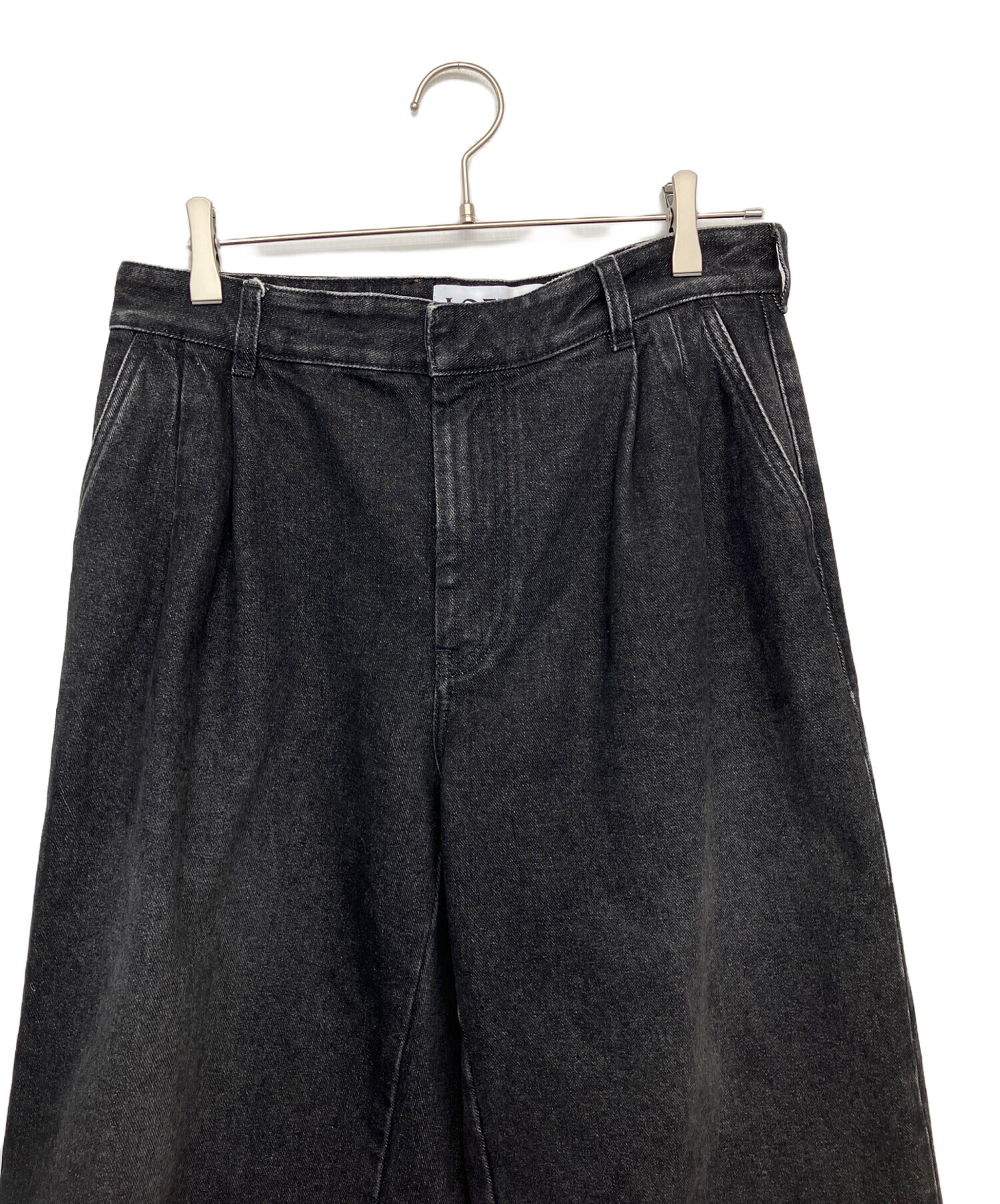 LOEWE 刺繍入りダークグレー デニムパンツ サイズ46 中古・古着通販】LOEWE (ロエベ) クロップドワイドデニムパンツ