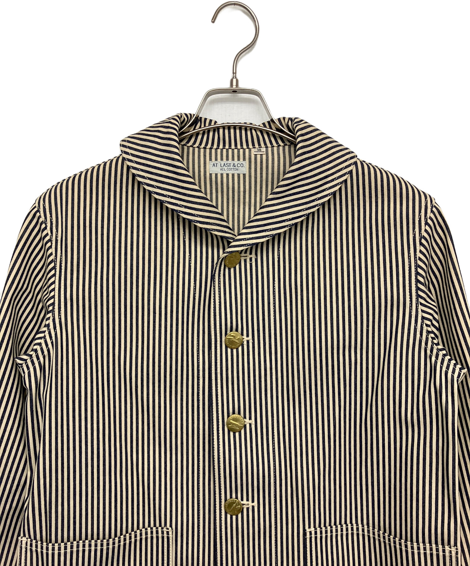 中古・古着通販】ATLAST & CO (アットラスト) カバーオール ベージュ 中古・古着通販】ATLAST & CO (アットラスト) カバーオール ベージュ