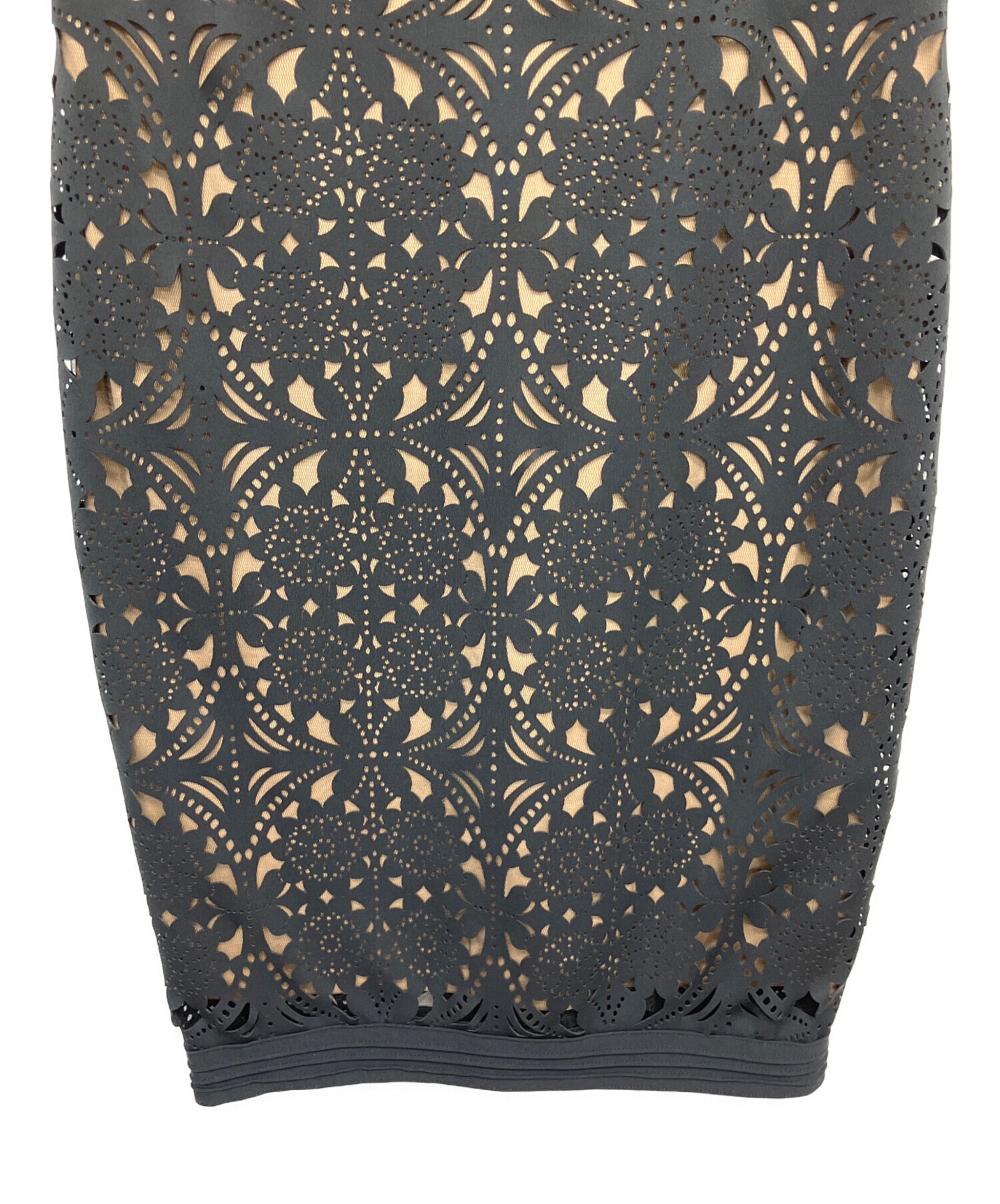 中古・古着通販】TADASHI SHOJI (タダシ ショージ) ノースリーブ