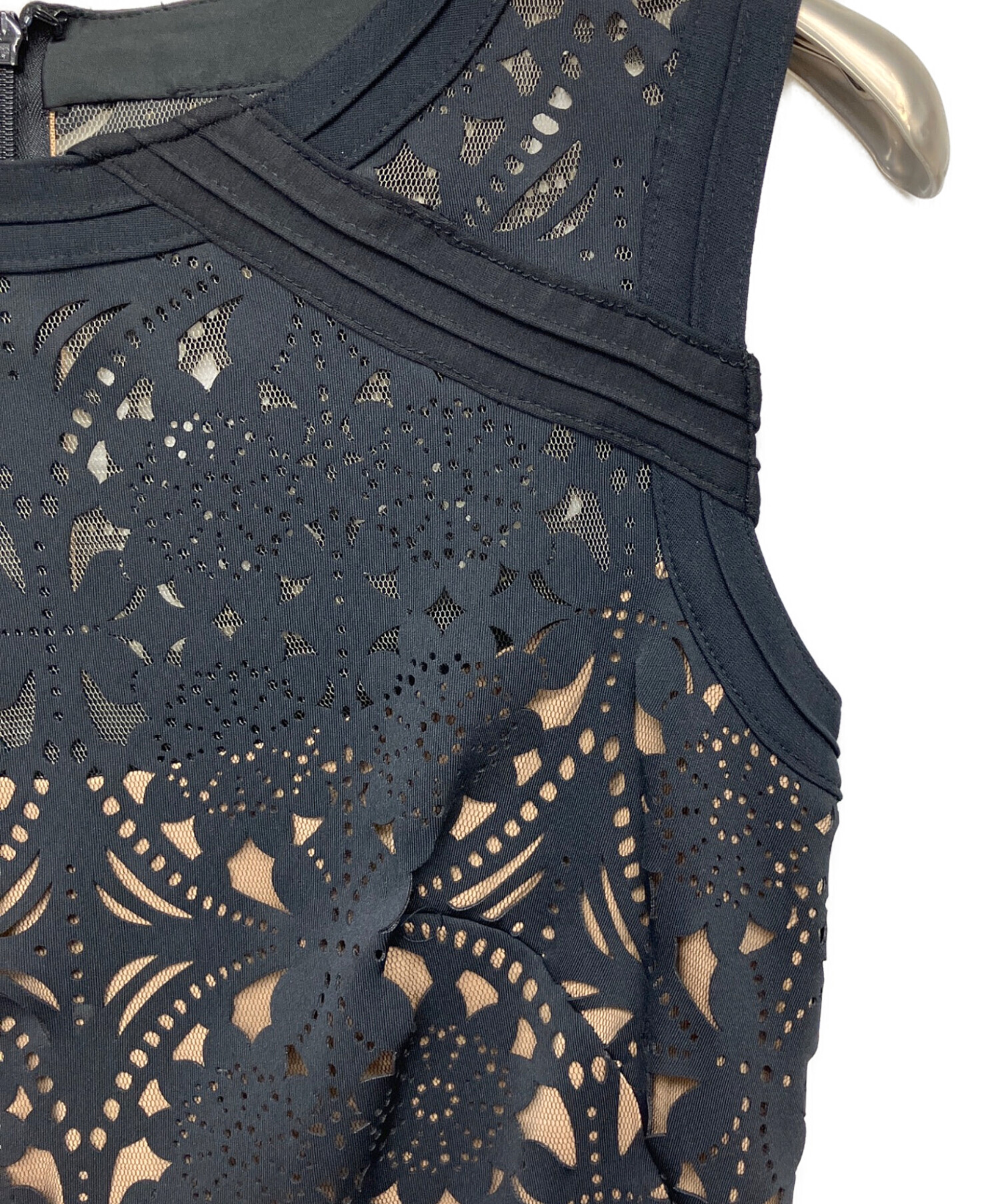 中古・古着通販】TADASHI SHOJI (タダシ ショージ) ノースリーブ