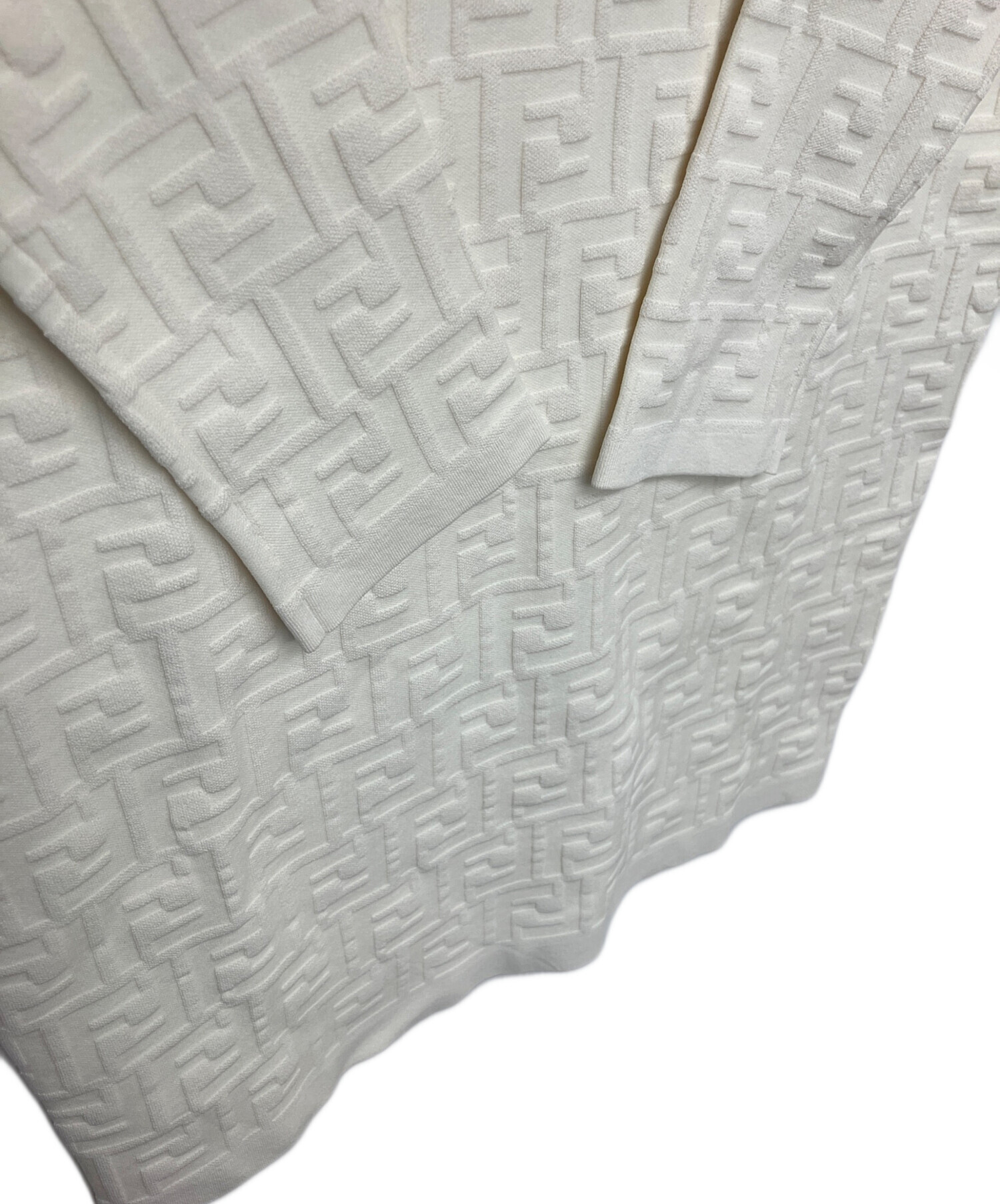 中古・古着通販】FENDI (フェンディ) embossed-FF bodycon dress 長袖