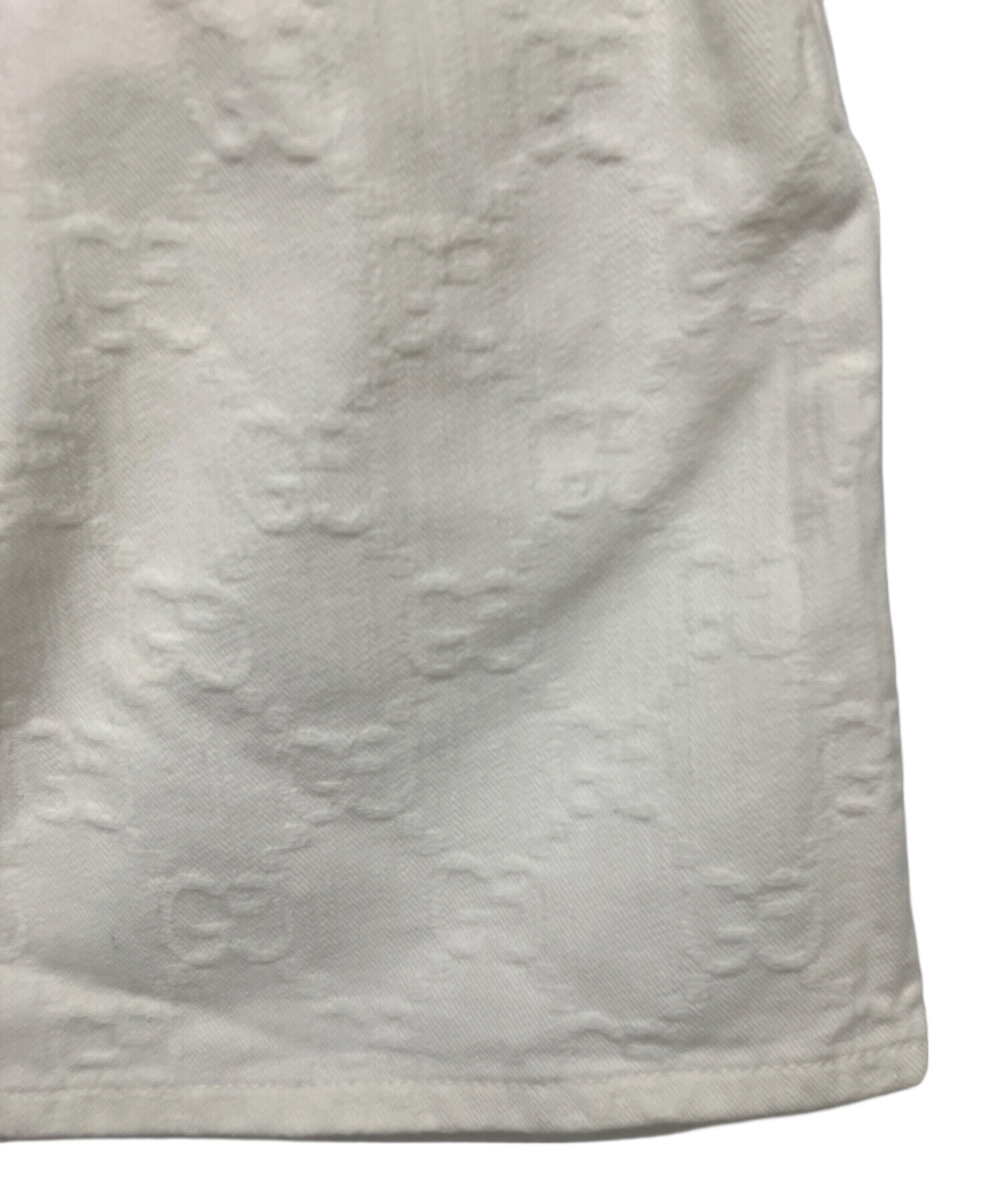 GUCCI ホワイト フレアスカート 中古・古着通販】GUCCI (グッチ) Skirt with monogram スカート