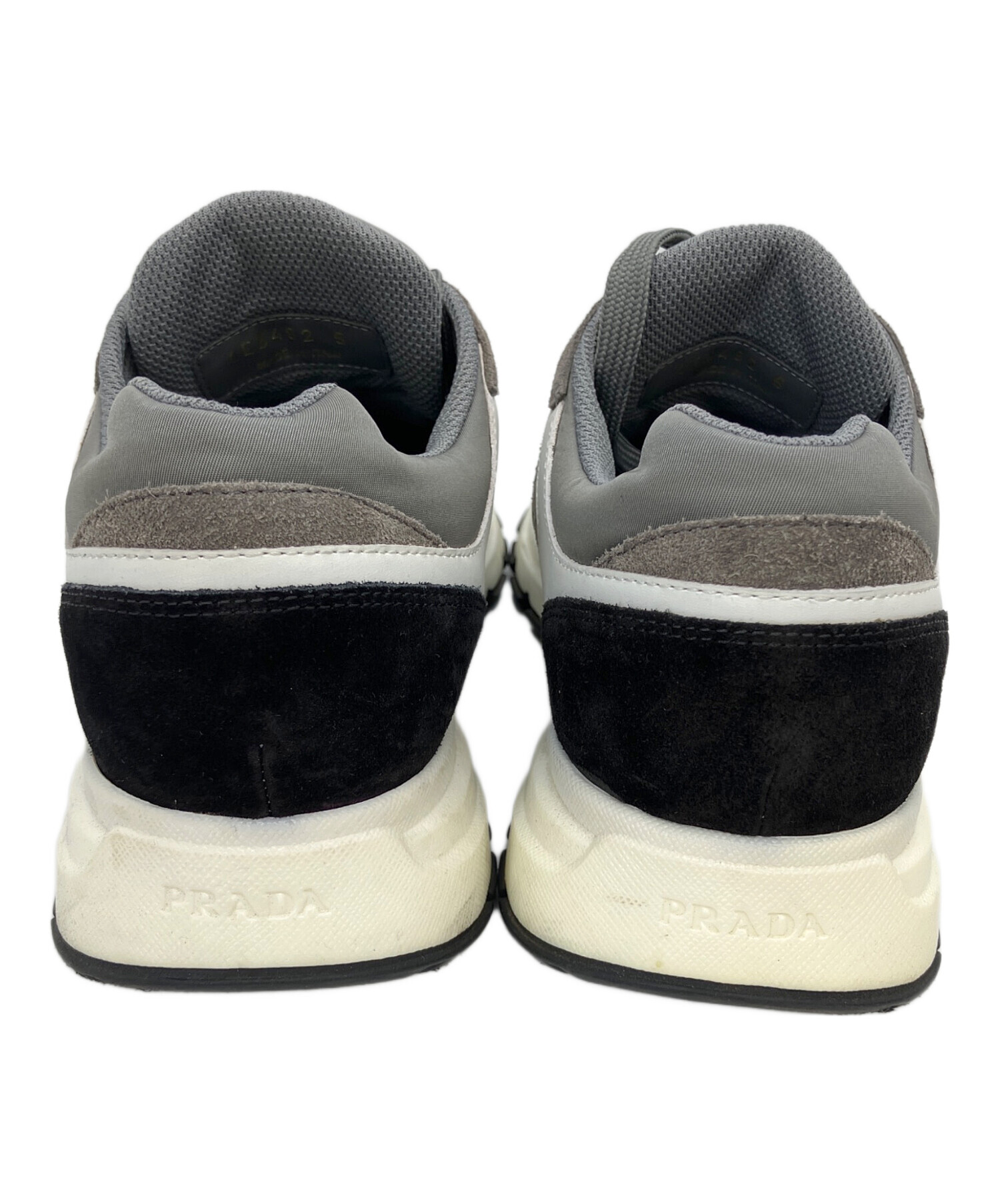 中古・古着通販】PRADA (プラダ) 4E3482 スニーカー グレー サイズ:38