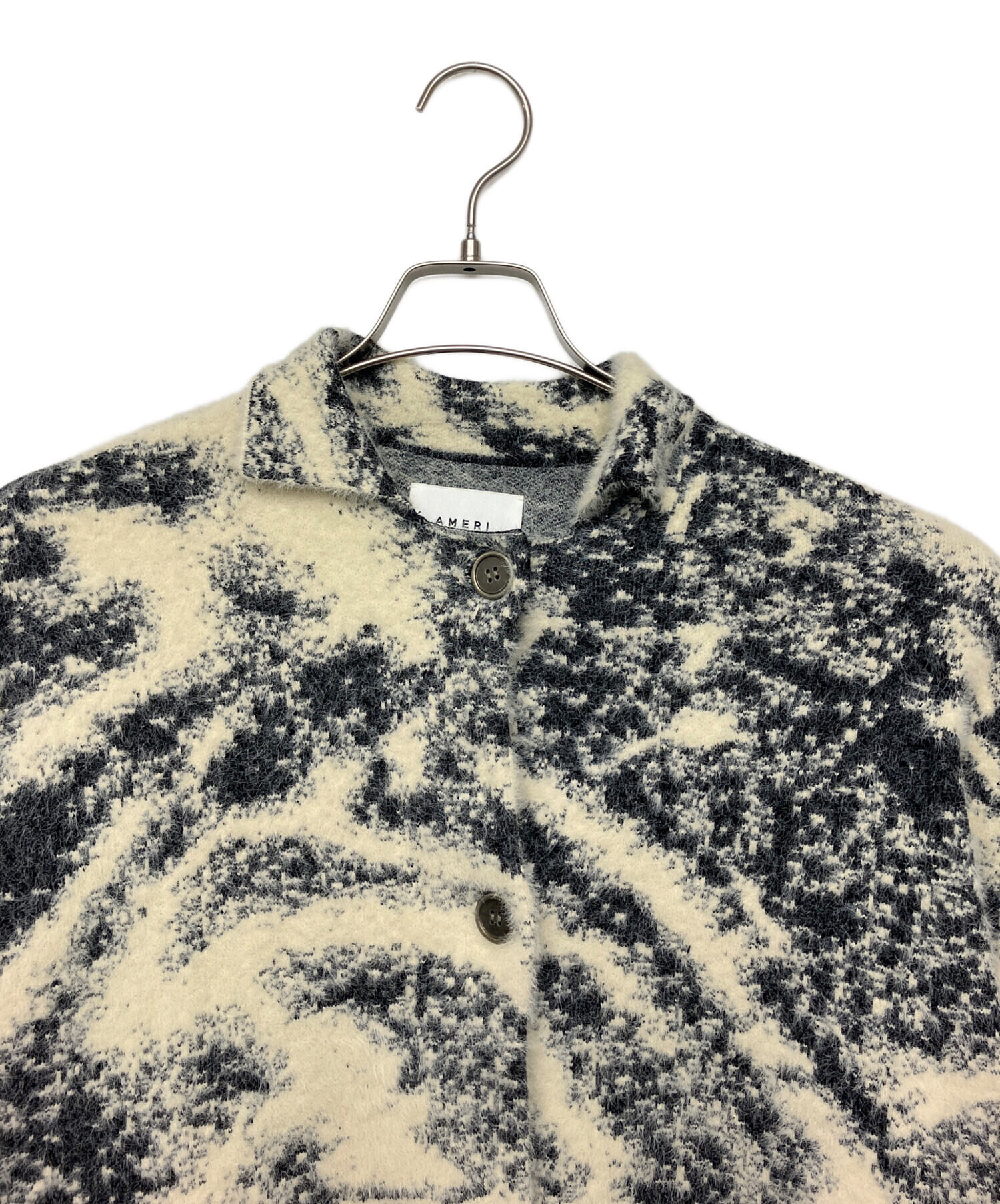 中古・古着通販】AMERI (アメリ) MIX ANIMAL SHORT KNIT TOP 厚手 中古・古着通販】AMERI (アメリ) MIX ANIMAL SHORT KNIT TOP 厚手