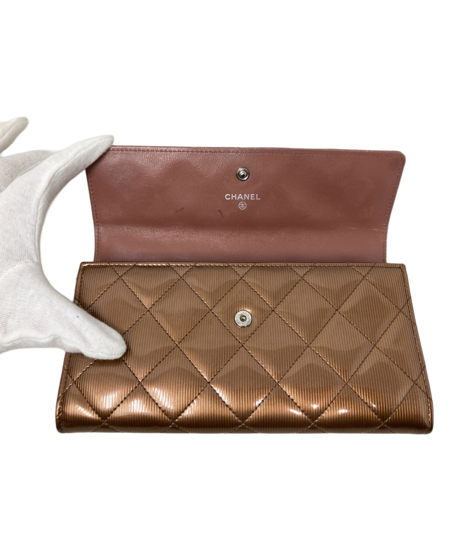 正規品CHANEL マトラッセ 二つ折り財布 ブラウン 中古・古着通販】CHANEL (シャネル) CHANEL マトラッセ 長財布