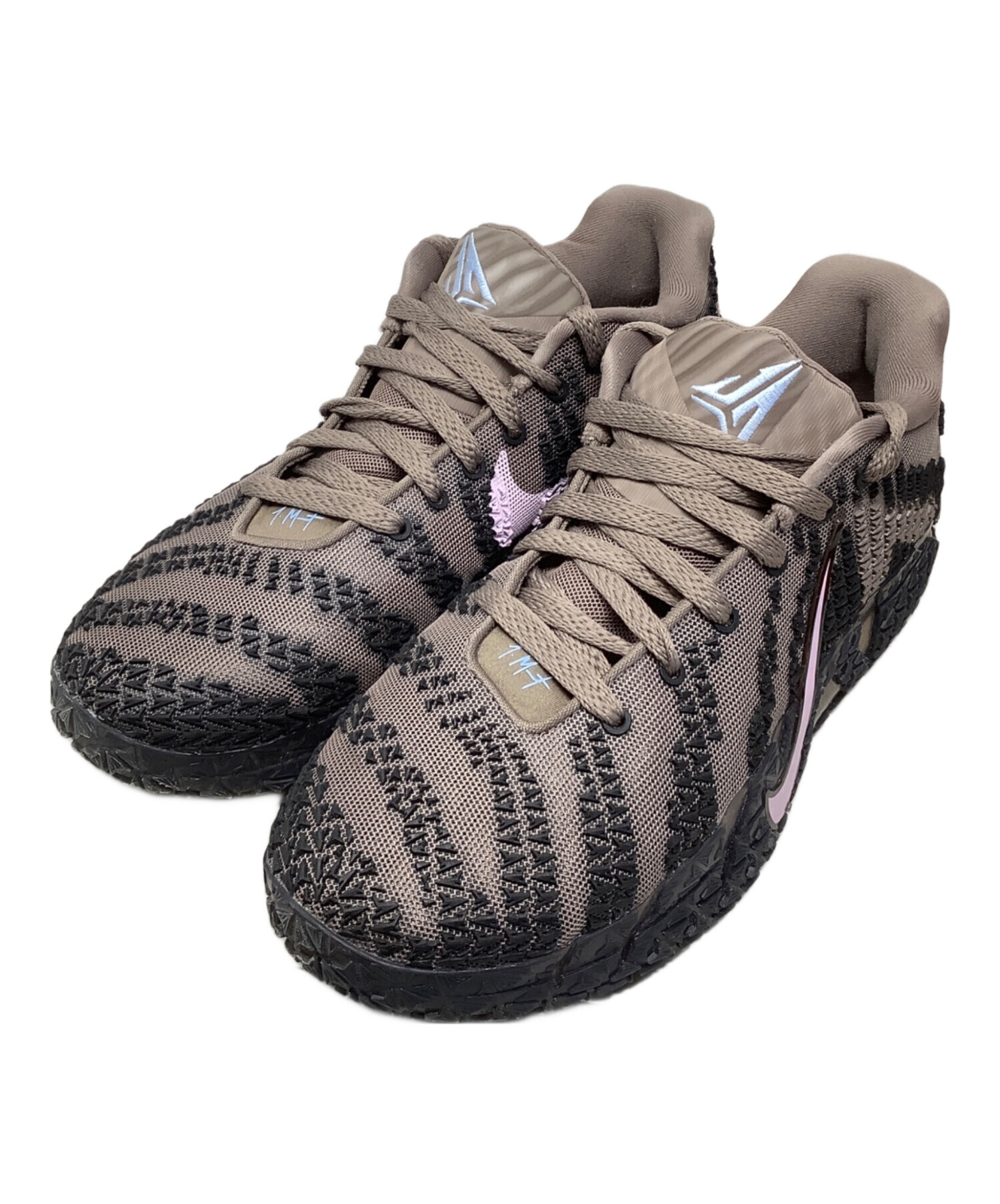大人気】【値下げ中】Nike Ja 3 