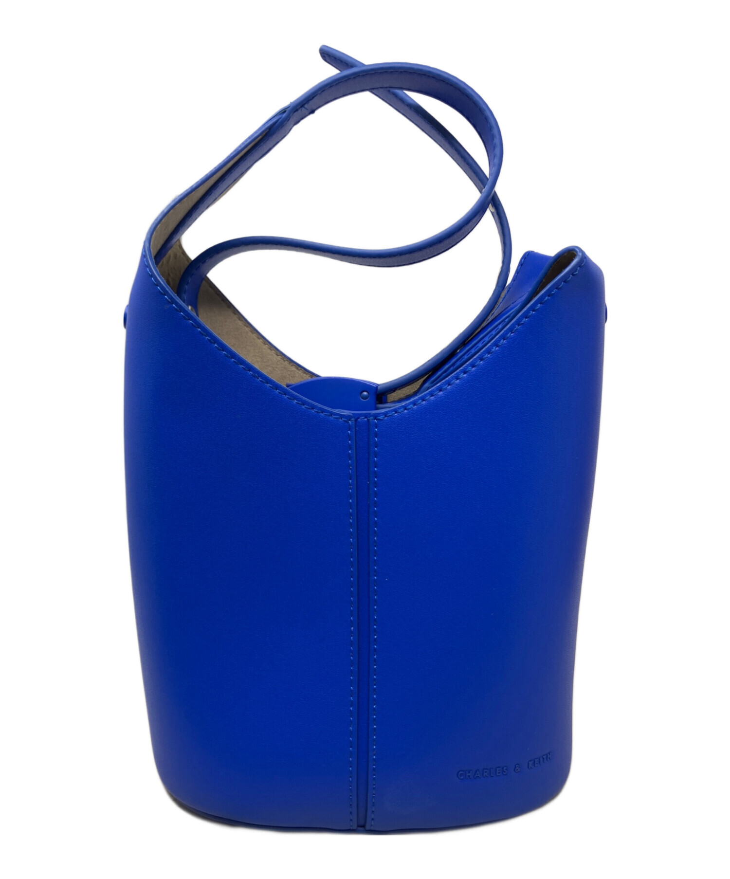SPECIAL GUEST スペシャルゲスト ショルダーバッグ  青 【古着】【中古】【送料無料】 中古・古着通販】CHARLES & KEITH (チャールズアンドキース) CHARLES