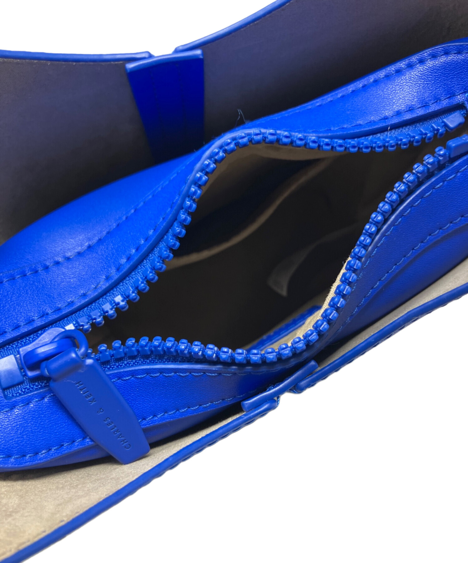 中古・古着通販】CHARLES & KEITH (チャールズアンドキース) CHARLES