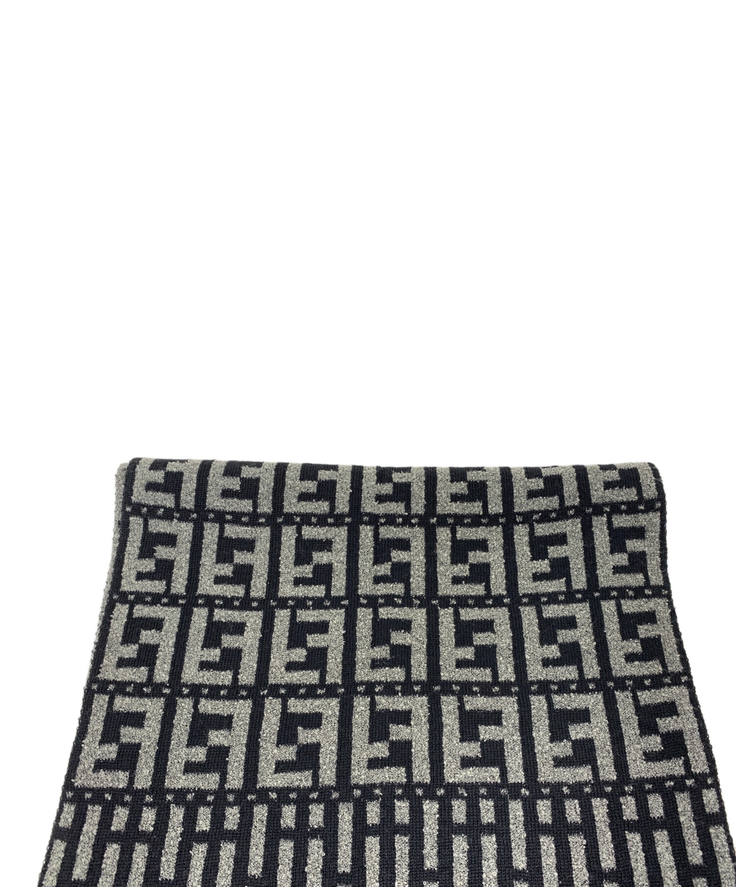 【未使用品】FENDI ミンク マフラー ストール ブラック タグ・袋付き 中古・古着通販】FENDI (フェンディ) FENDI マフラー ブラック